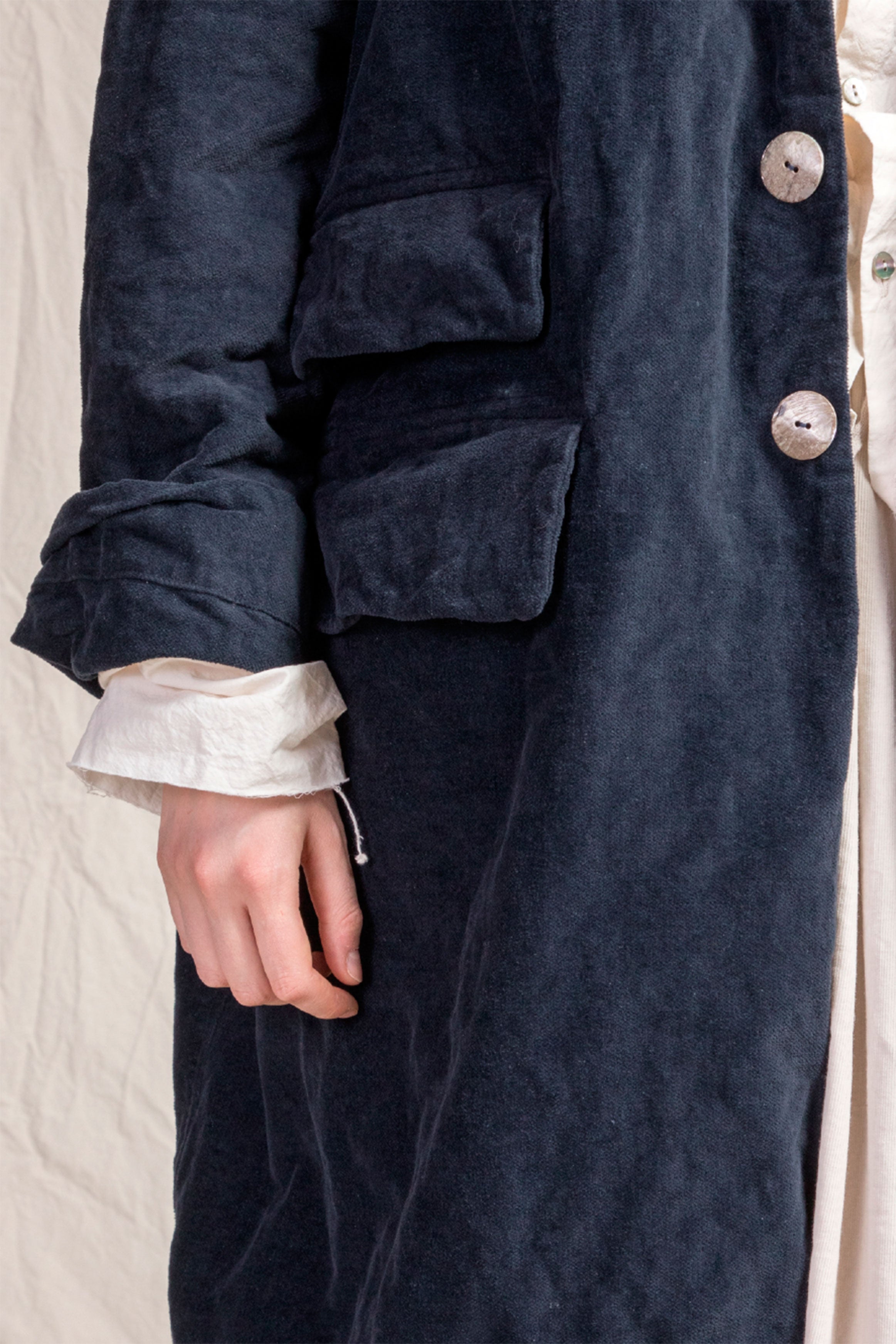 loose coat inox velvet ink