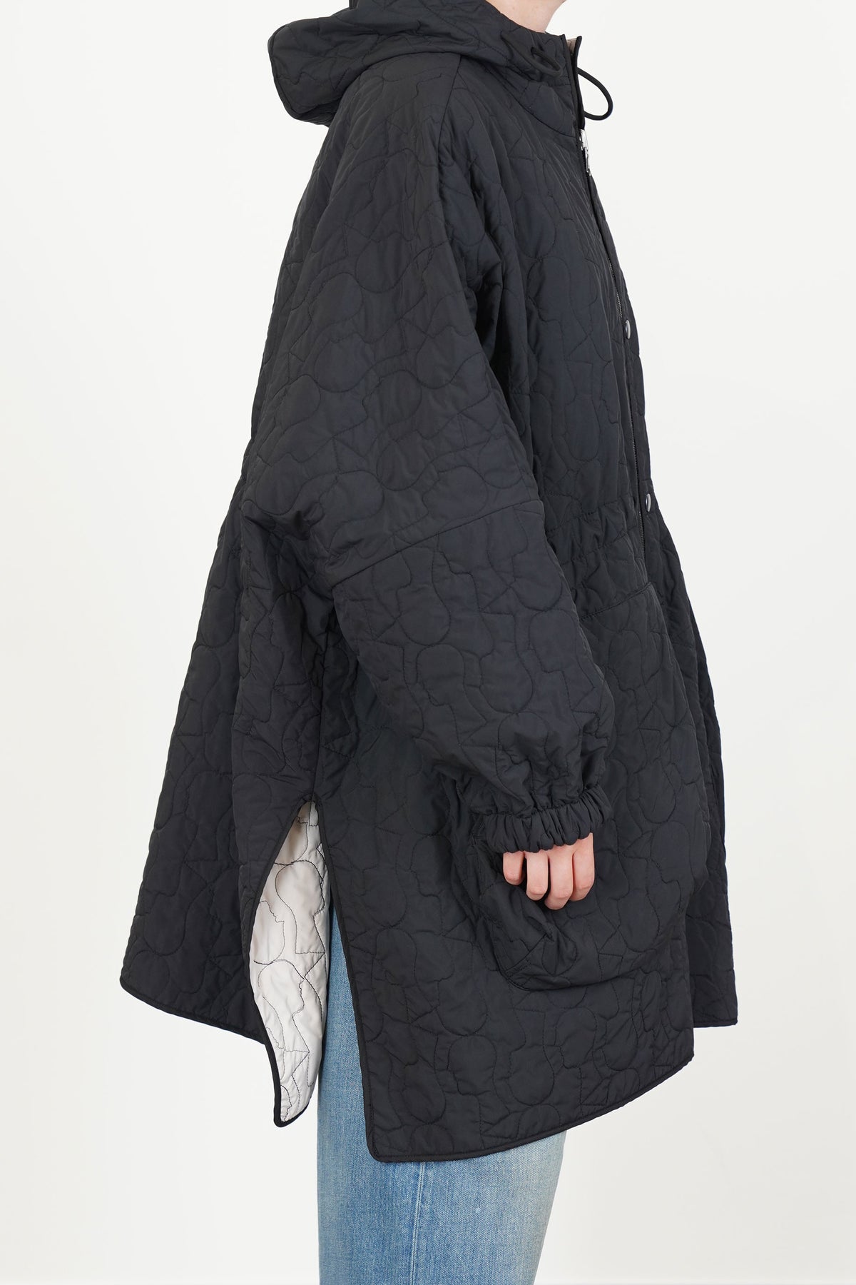 reversible sungjin coat black / cream