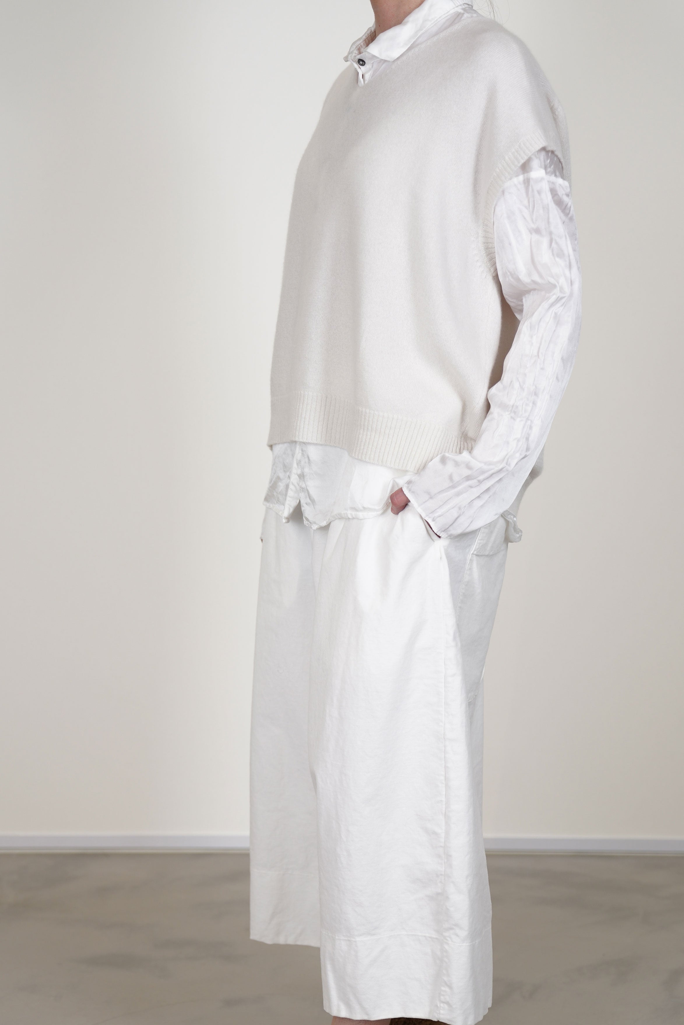 cashmere sleeveless vest oatmeal