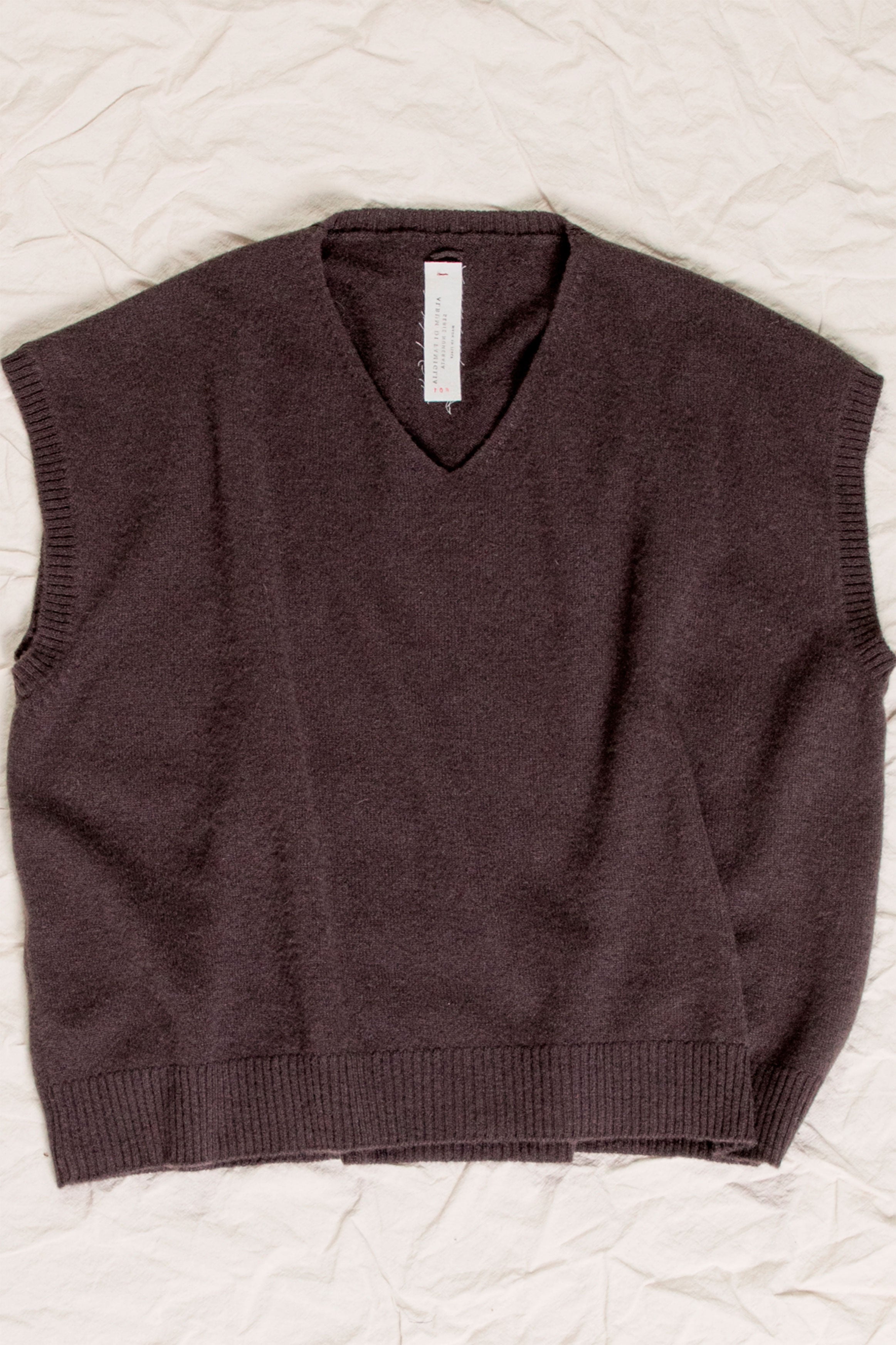 cashmere sleeveless vest chocolate