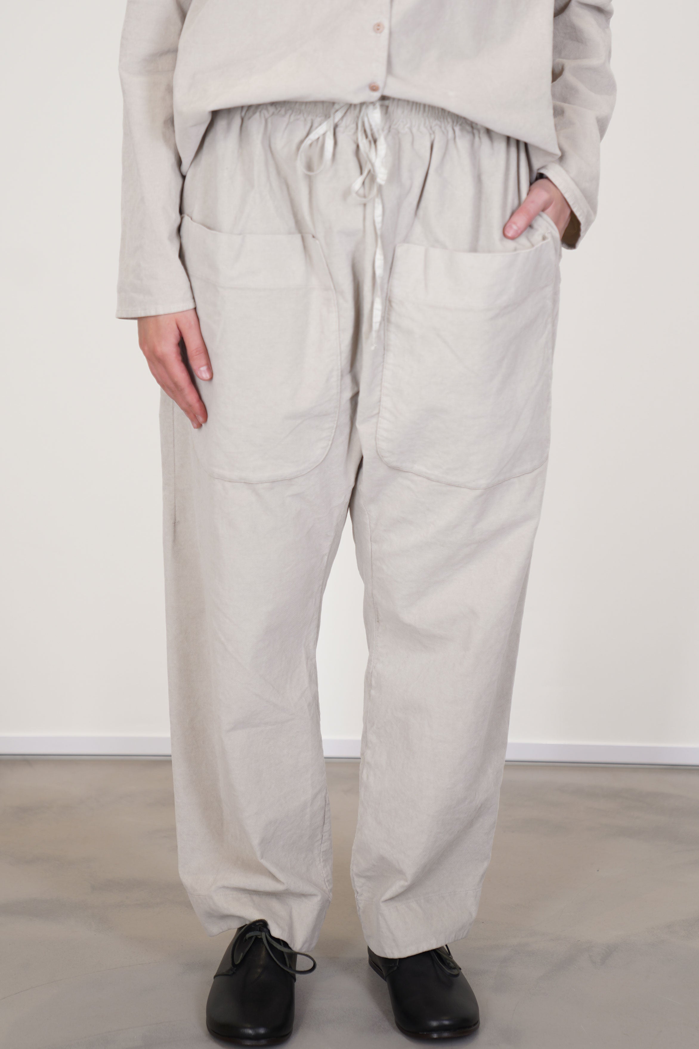trousers braghe velvet oatmeal