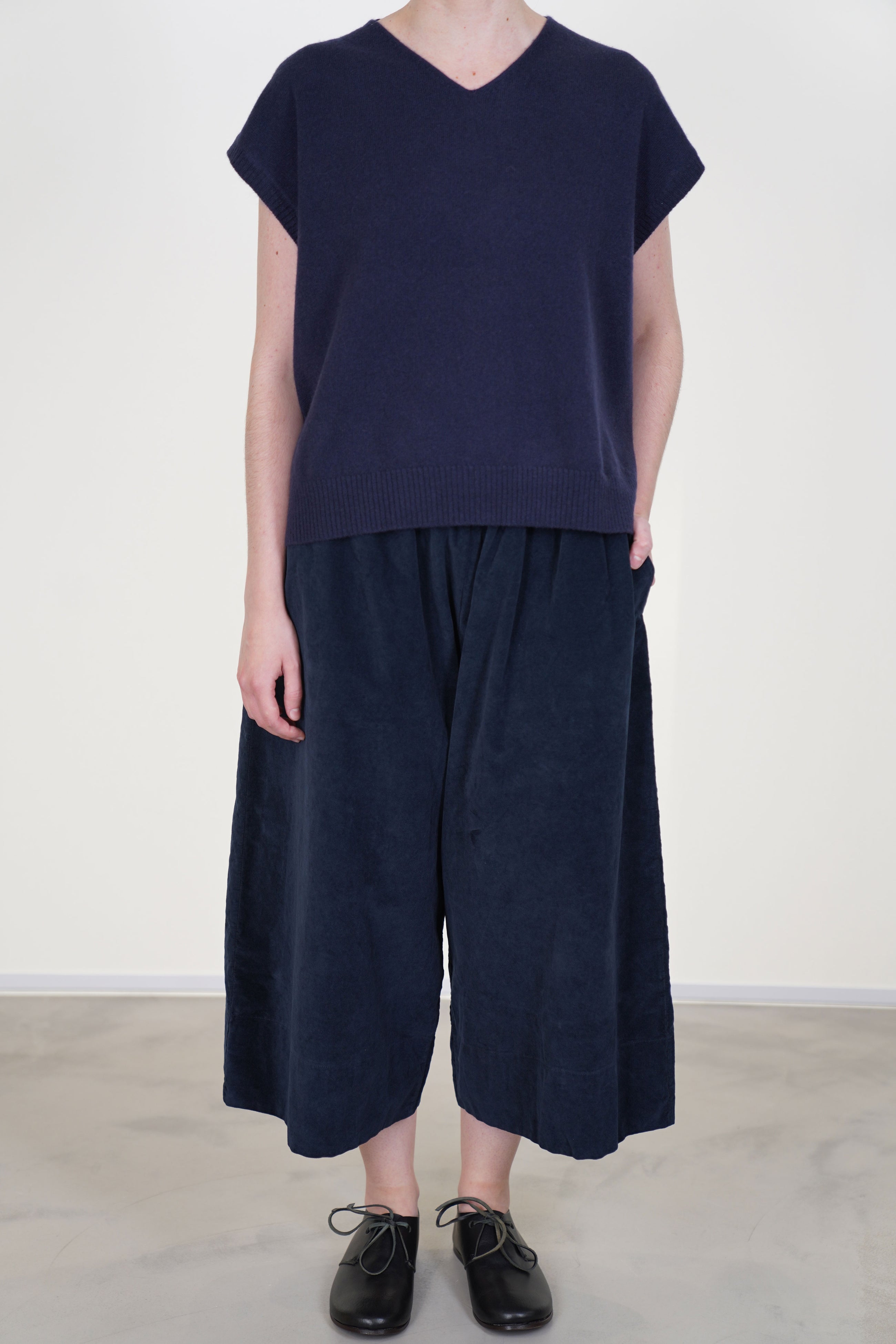wide trousers velvet ink