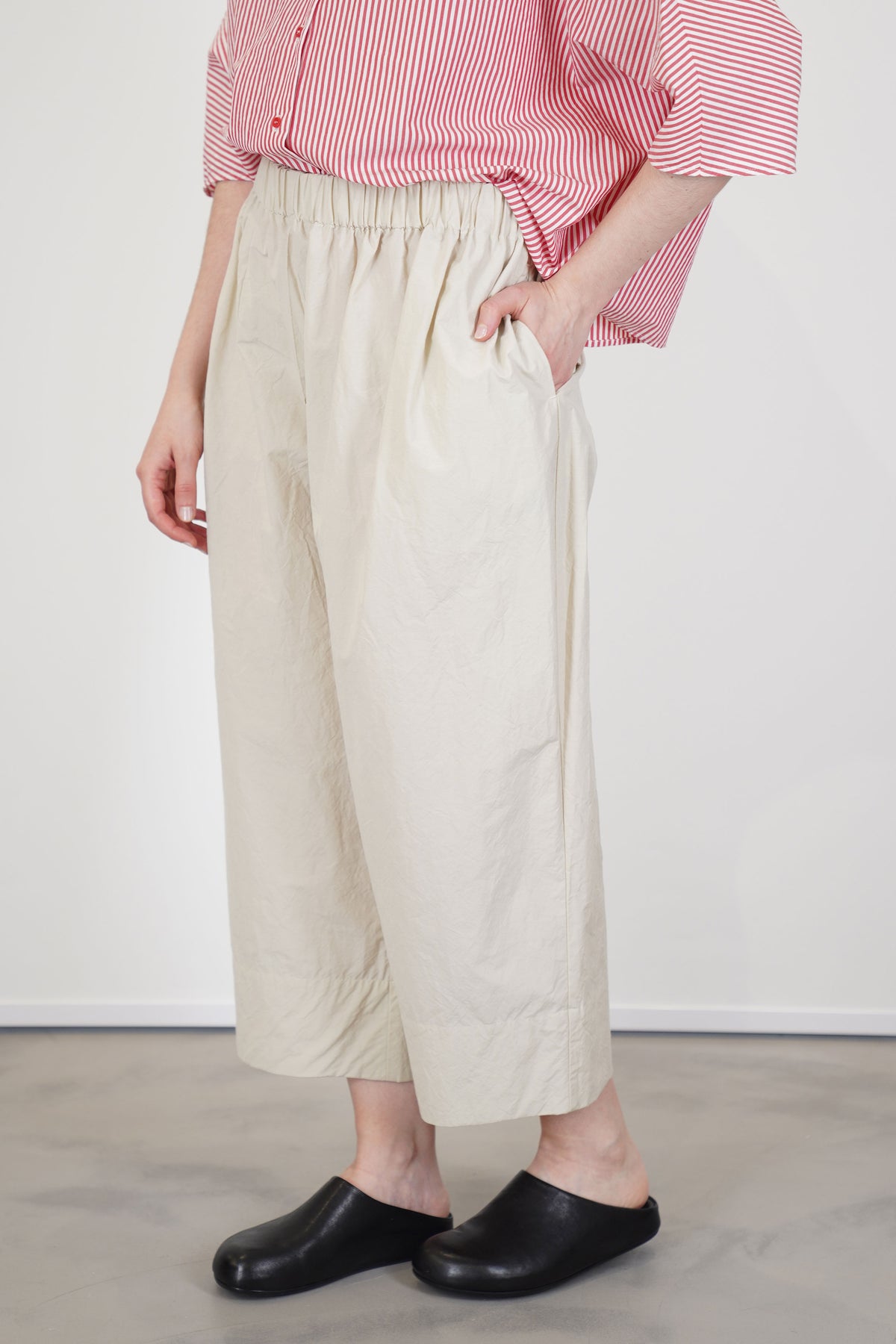cropped trousers cappuccino p1733/ts940