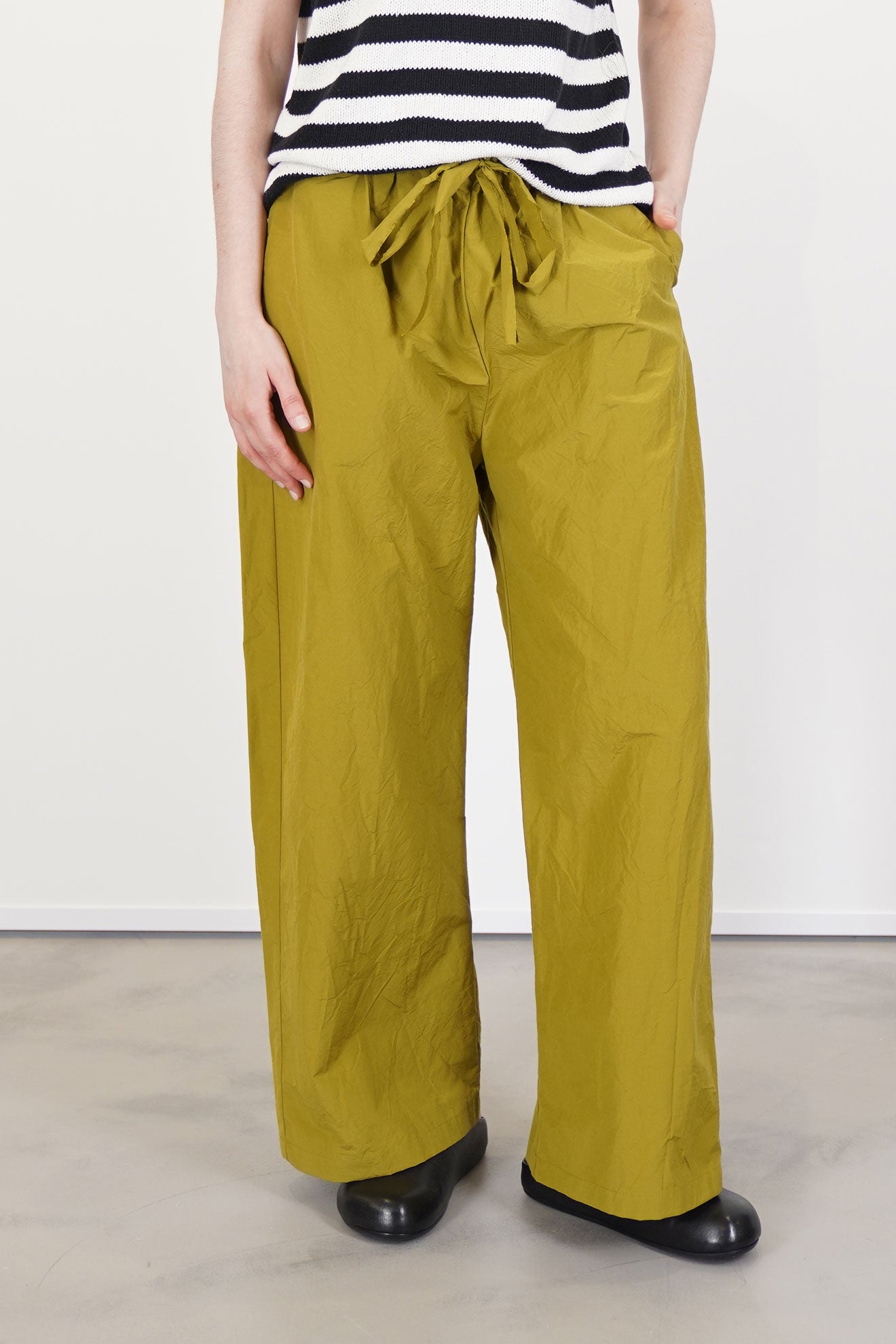apuntob wide trousers oil p2062/ts940 | carrousel the store