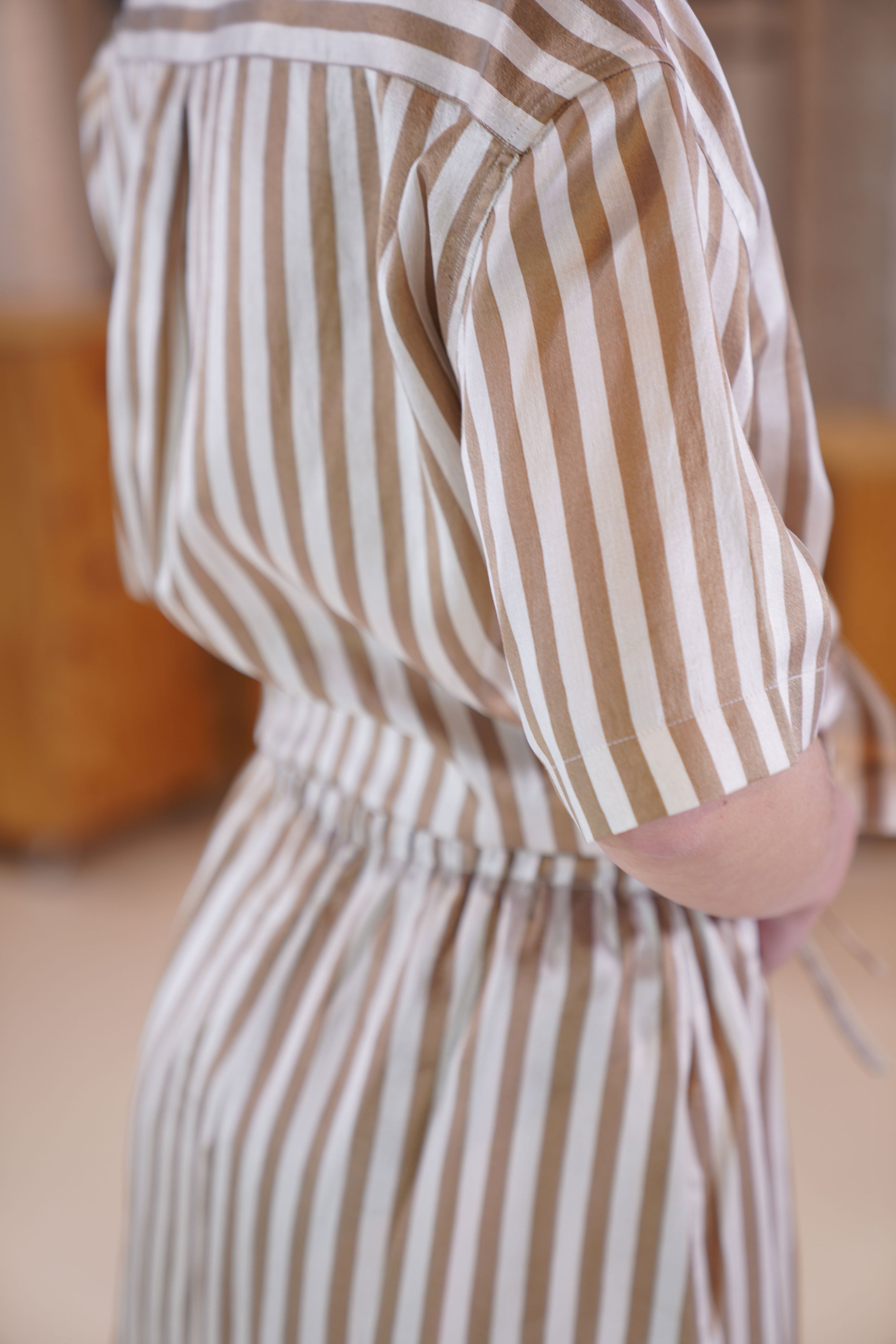silk shirt eucalipto sand stripe