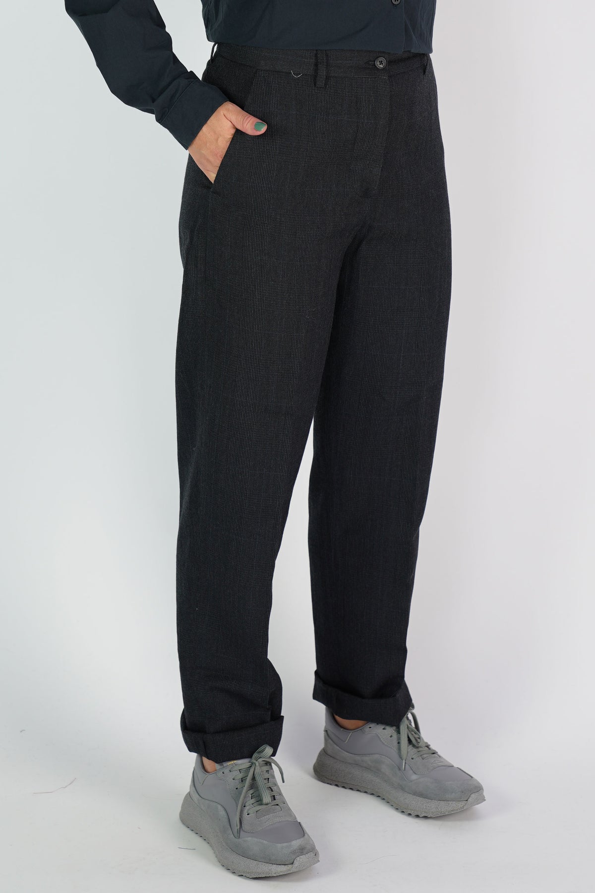 woolen pants maria charcoal check