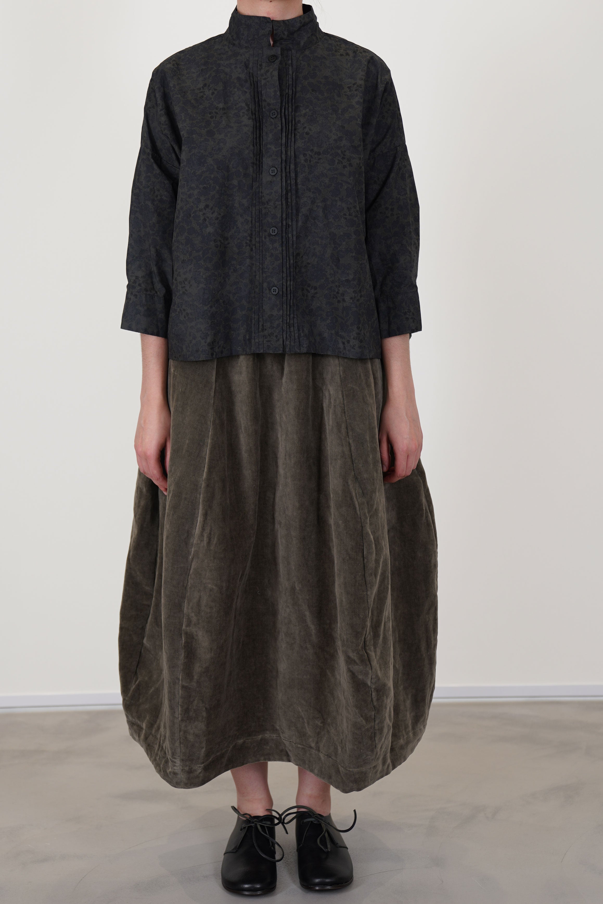 bergfabel claudia shirt dark flowers worn with velvet skirt carla mud