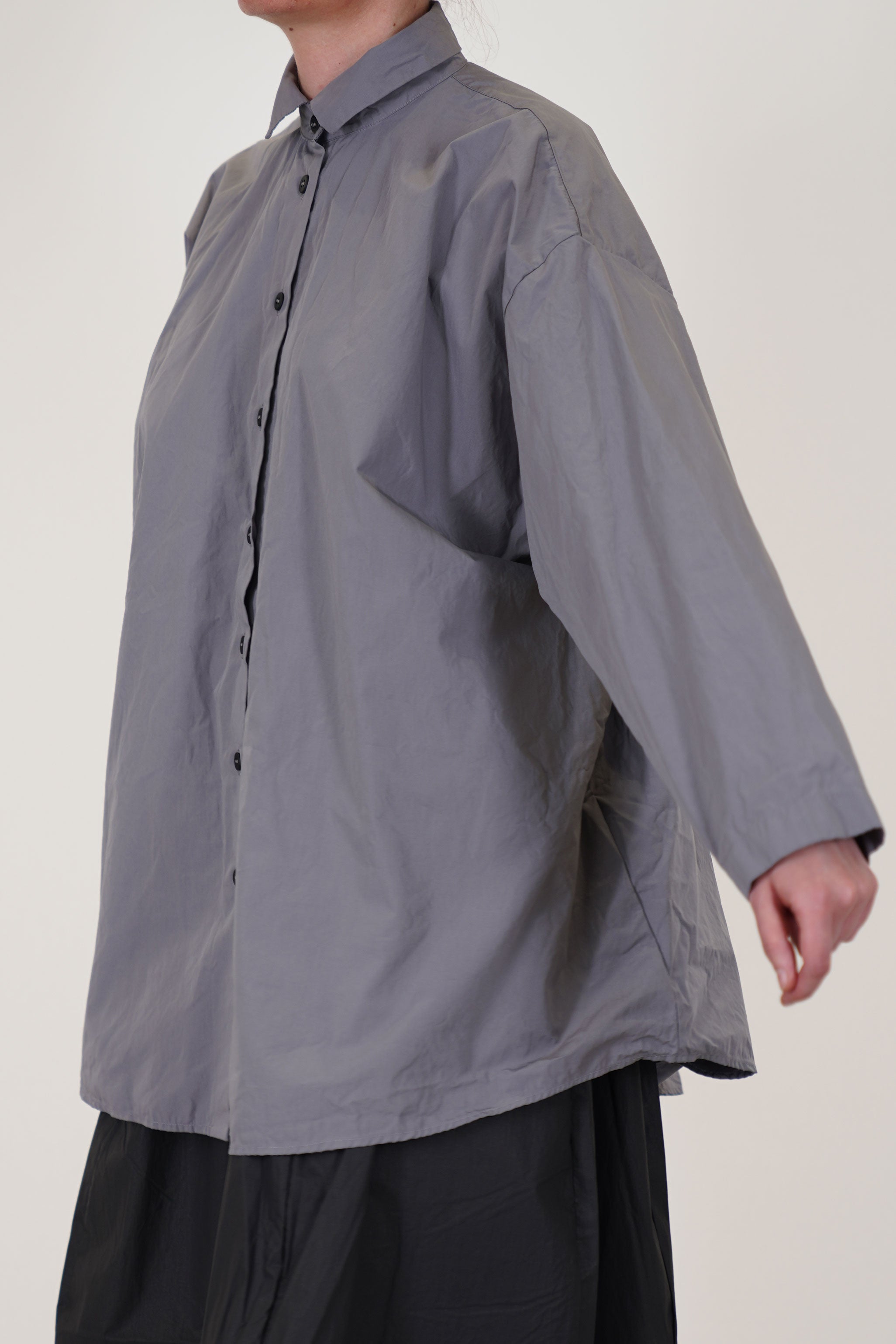 bergfabel long overshirt fog loose and relaxed fit, classic collar