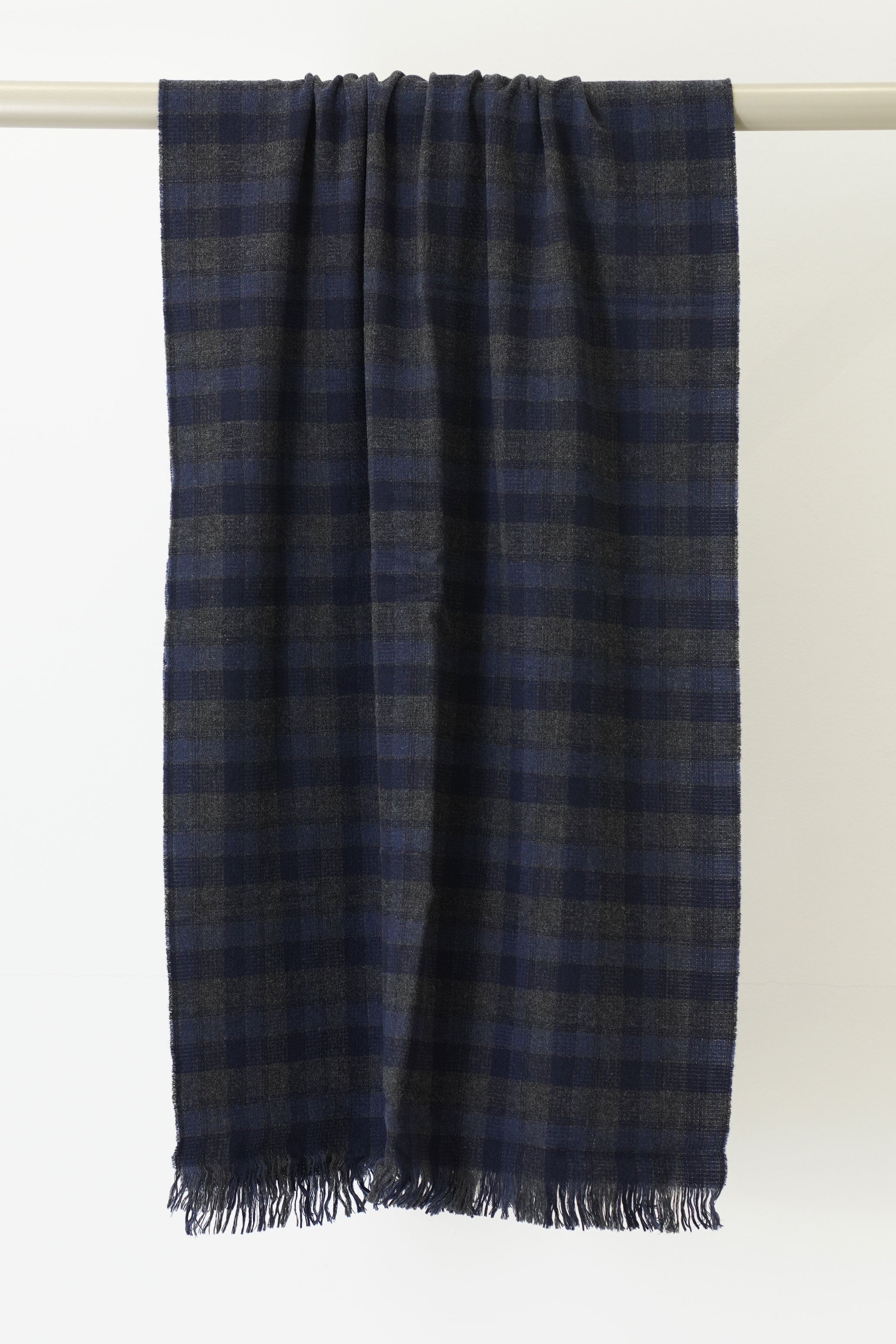 stole scarf cashmere carbon check