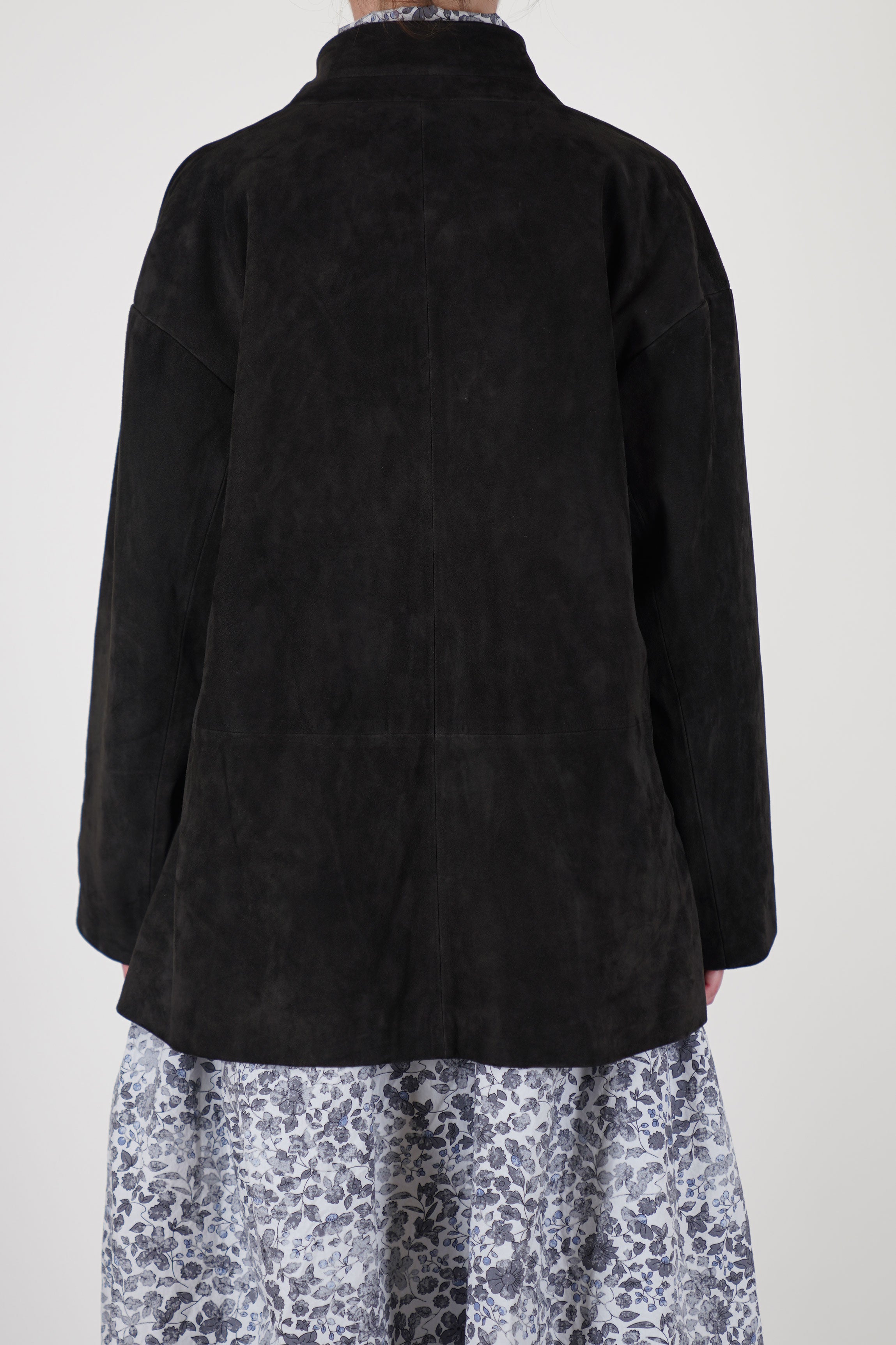 back view of bergfabel suede leather jacket bella deep brown provides a sophisticated and elegant finish.