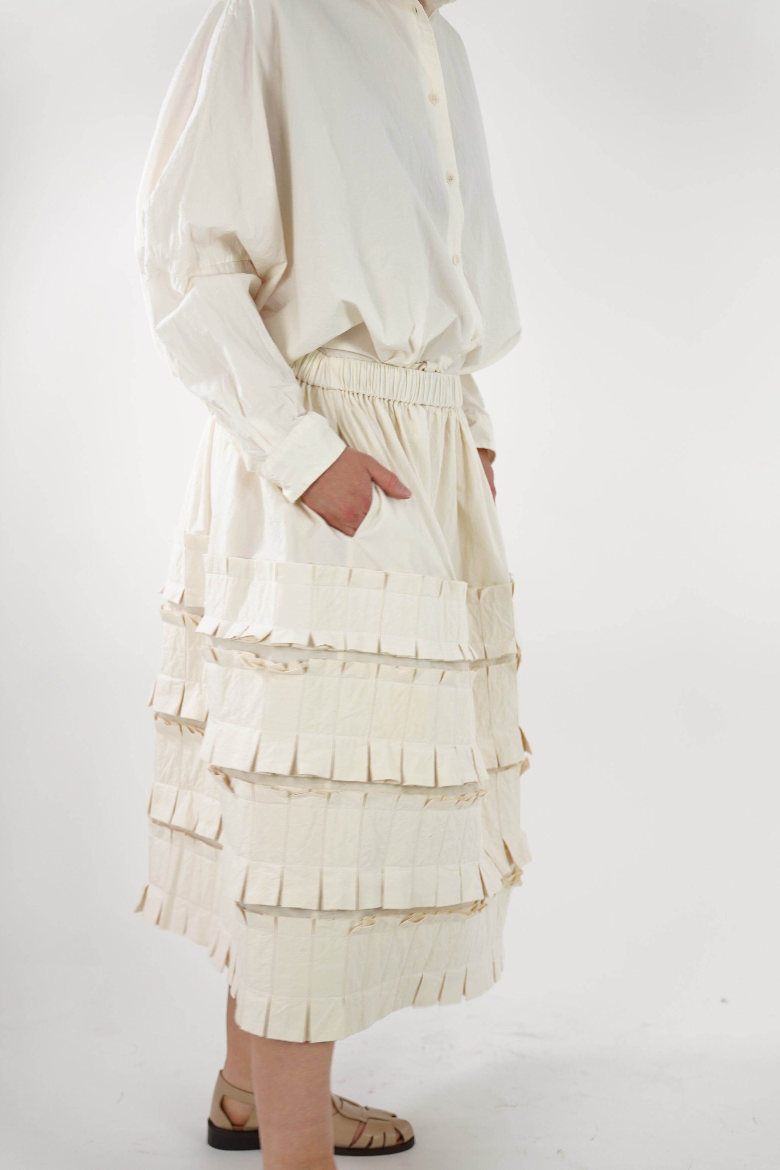 frilly skirt natural 20fj145