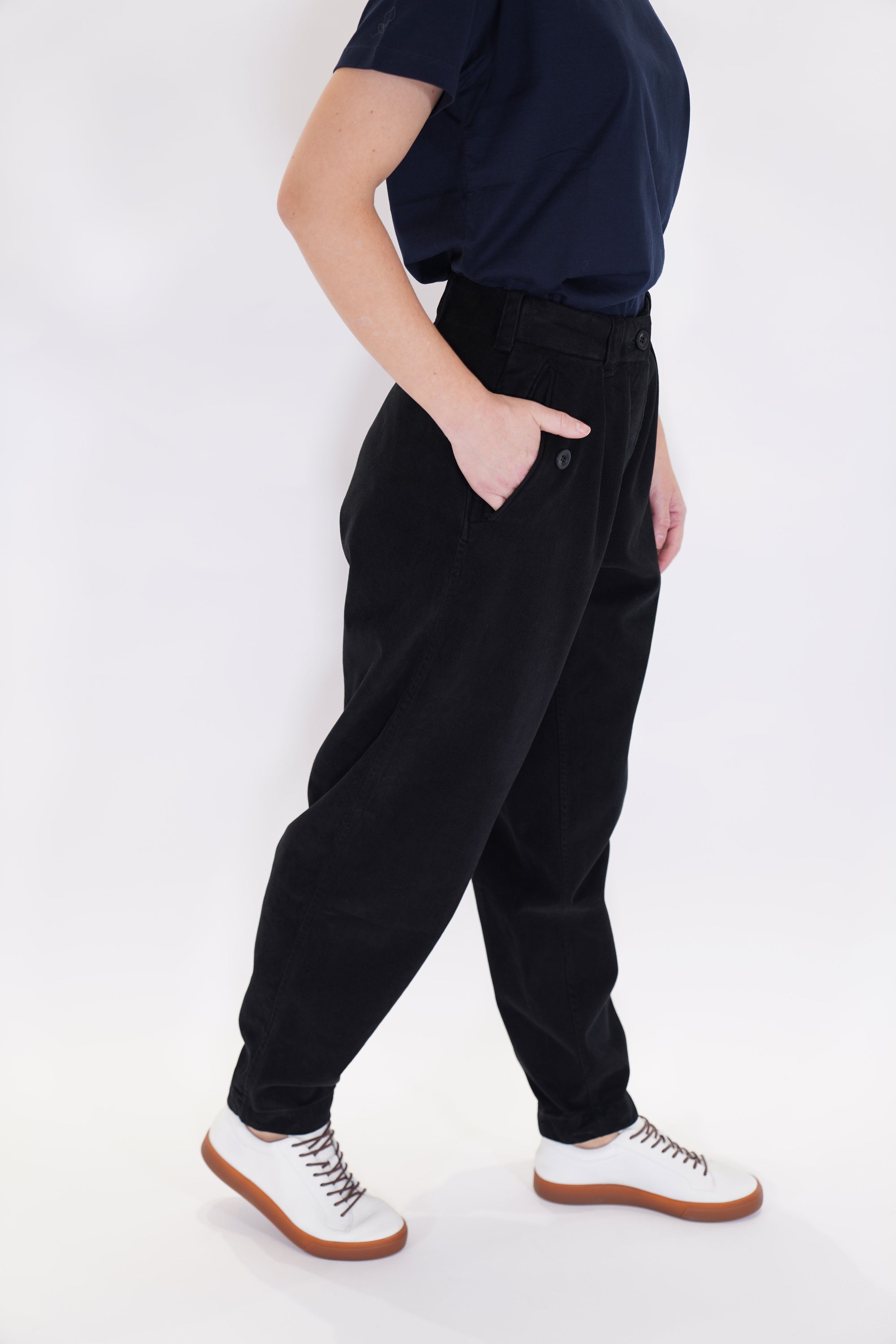 hiroshi pant softy black 23fp226