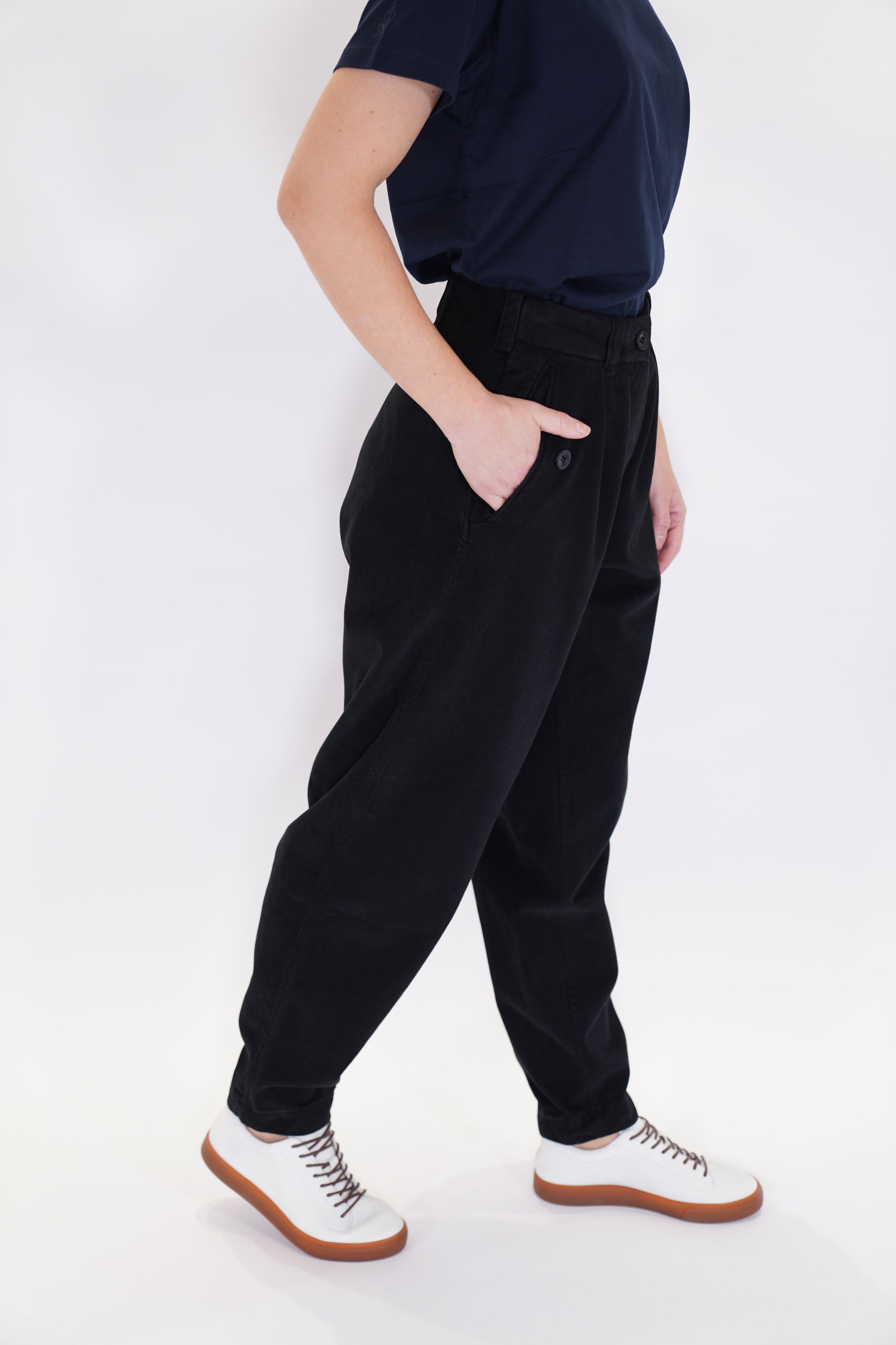 hiroshi pant softy black 23fp226