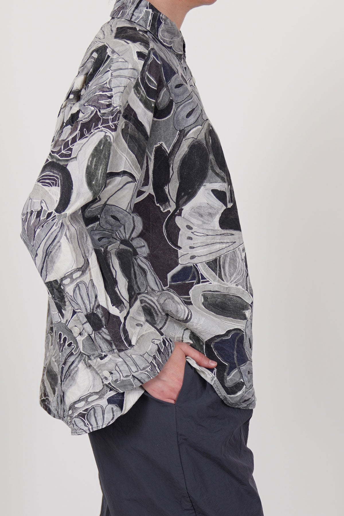 side view of casey casey manon shirt greys print drop shoulders and relaxed wide silhouette