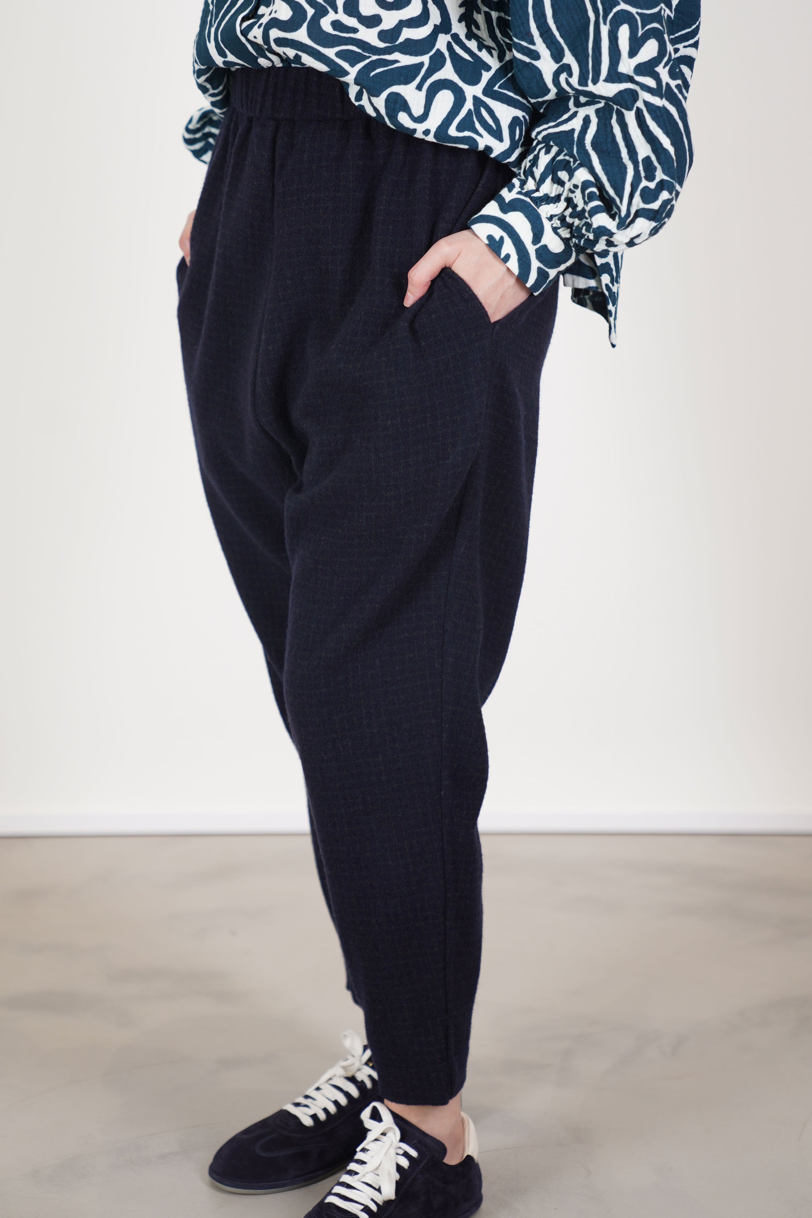 wool cashmere zwag pant pin check blue 25fp259