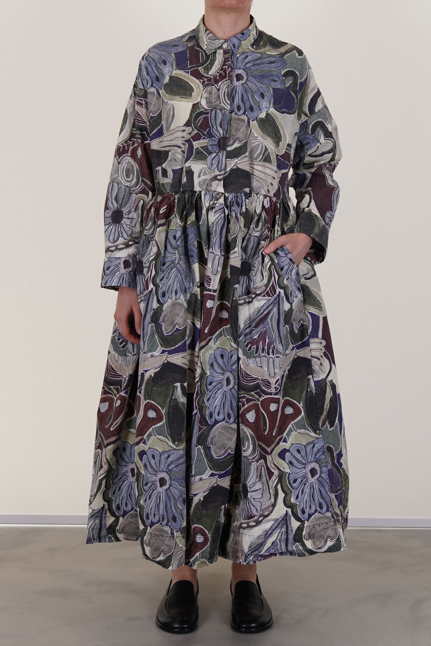 casey casey stephanie dress print browns features a softly structured printed cotton fabric that provides subtle volume and effortless comfort.