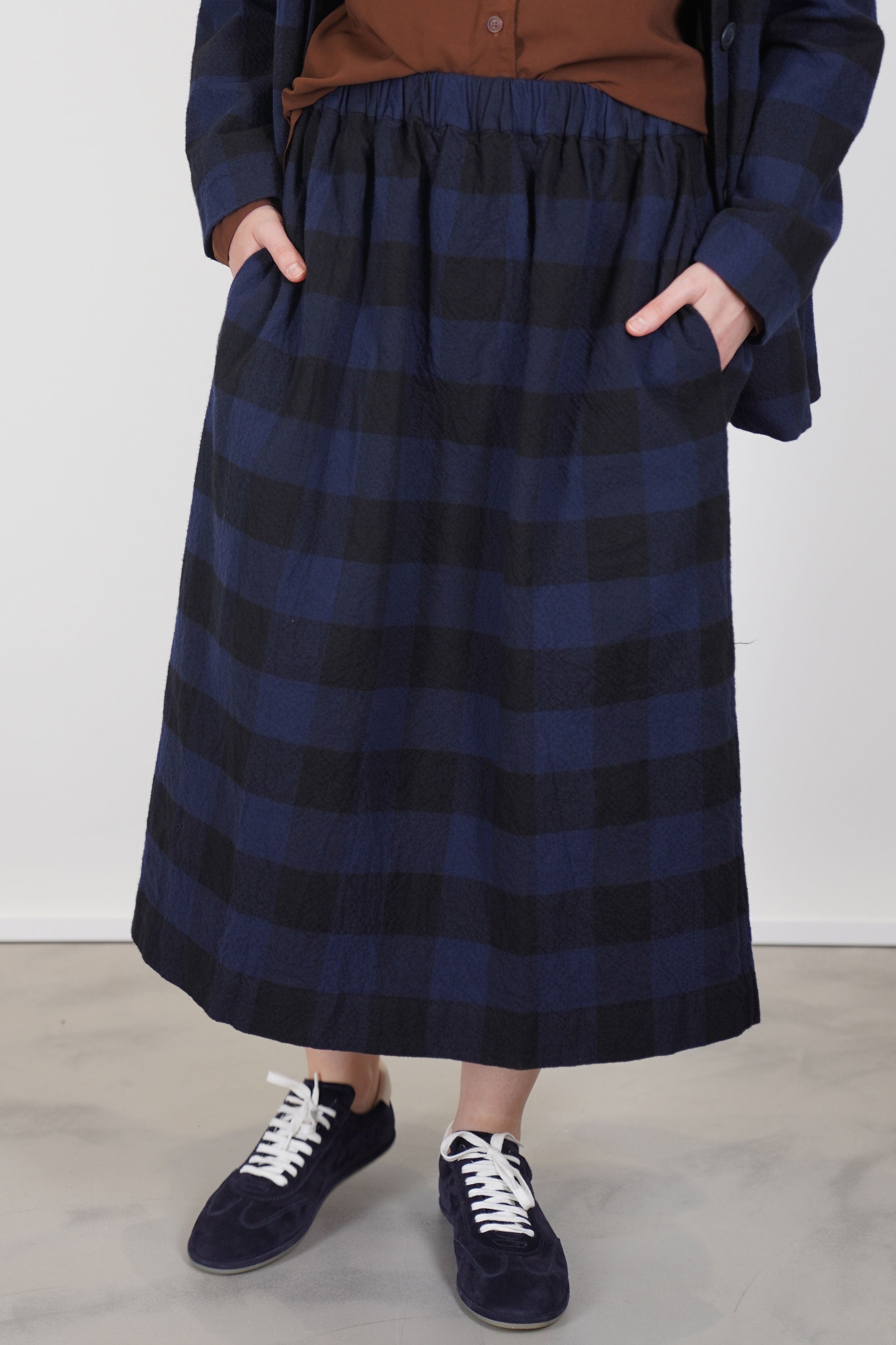 simple skirt navy orfj009