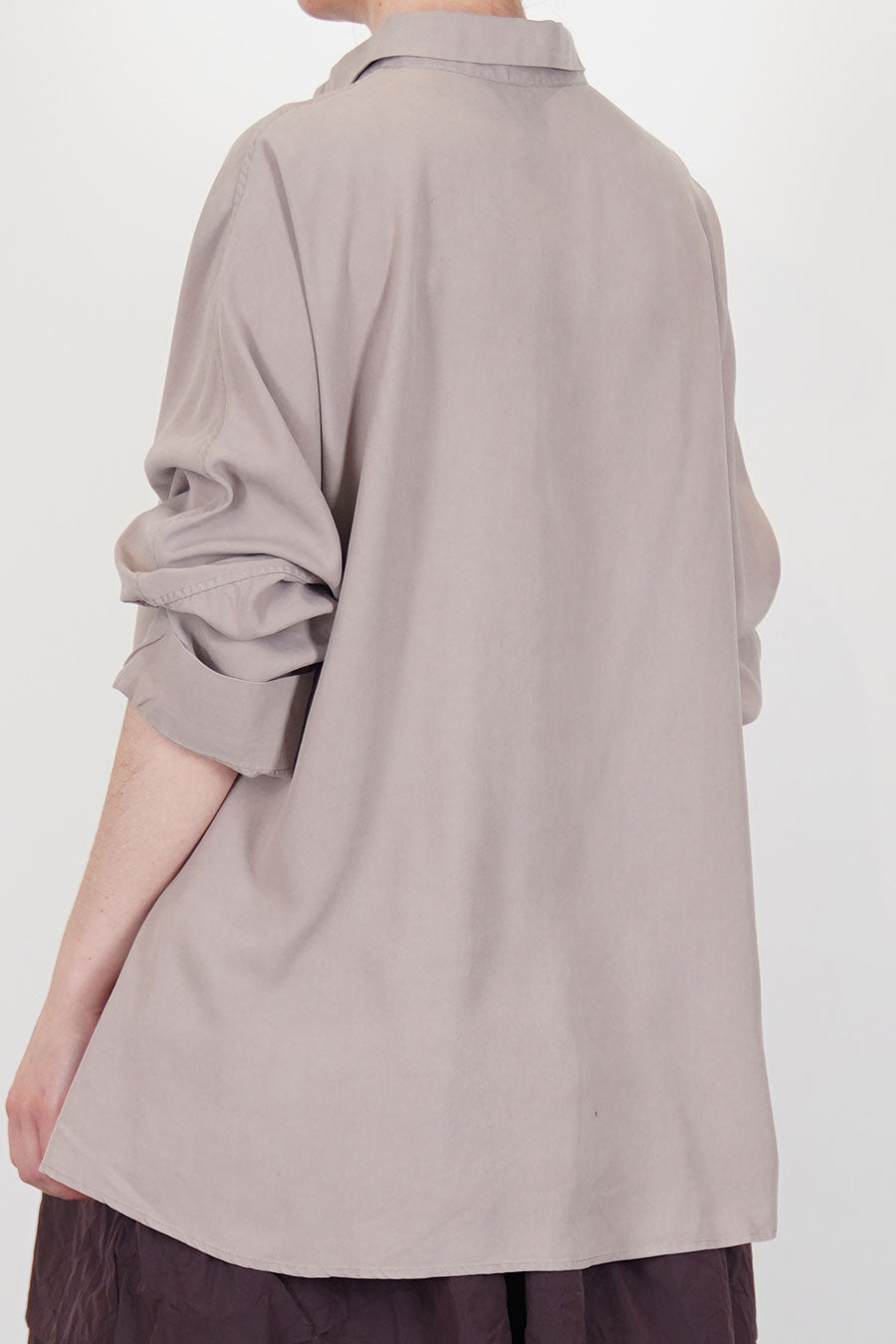 back view of casey casey waga ls shirt silk dusty viola