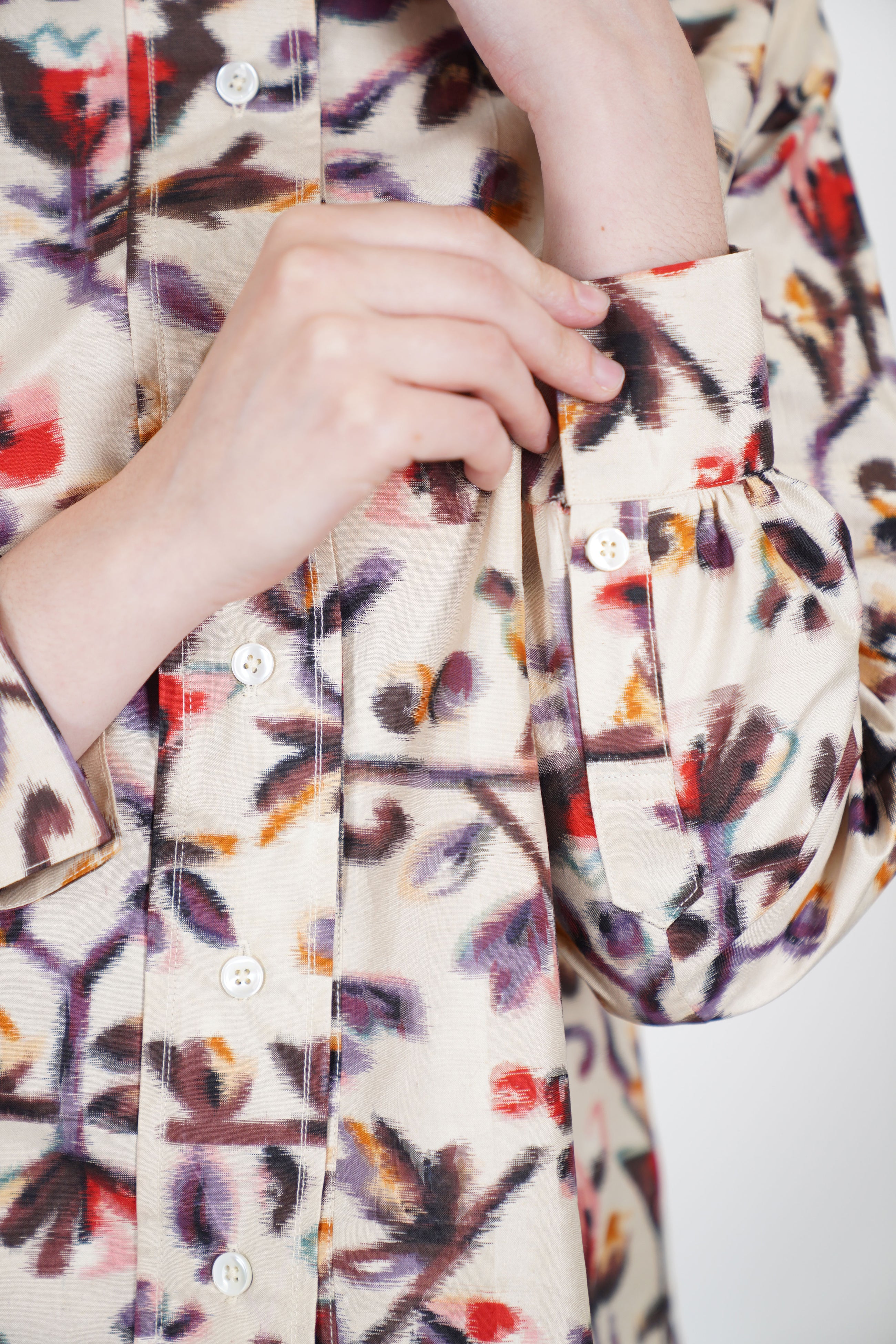 blouse silk ikat white flowers