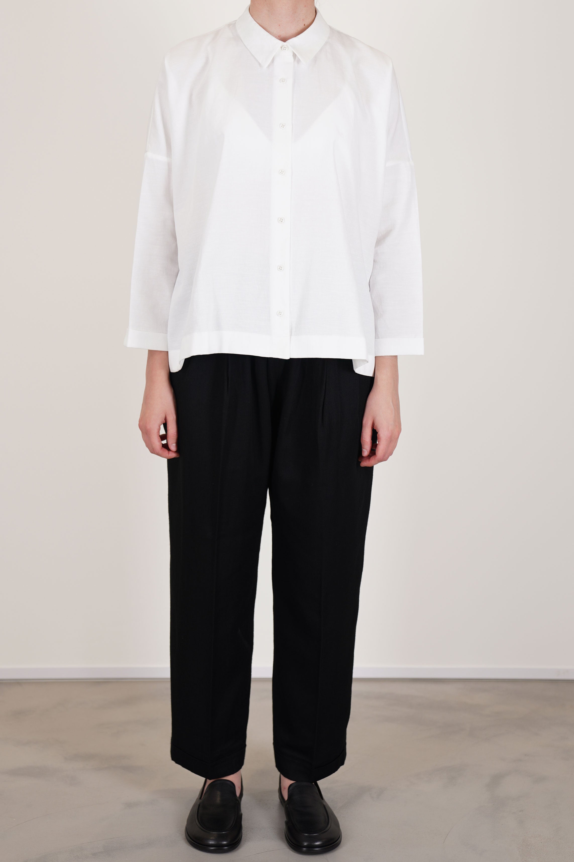école de curiosités shirt brigitte piqué off-white worn with pants patricia black