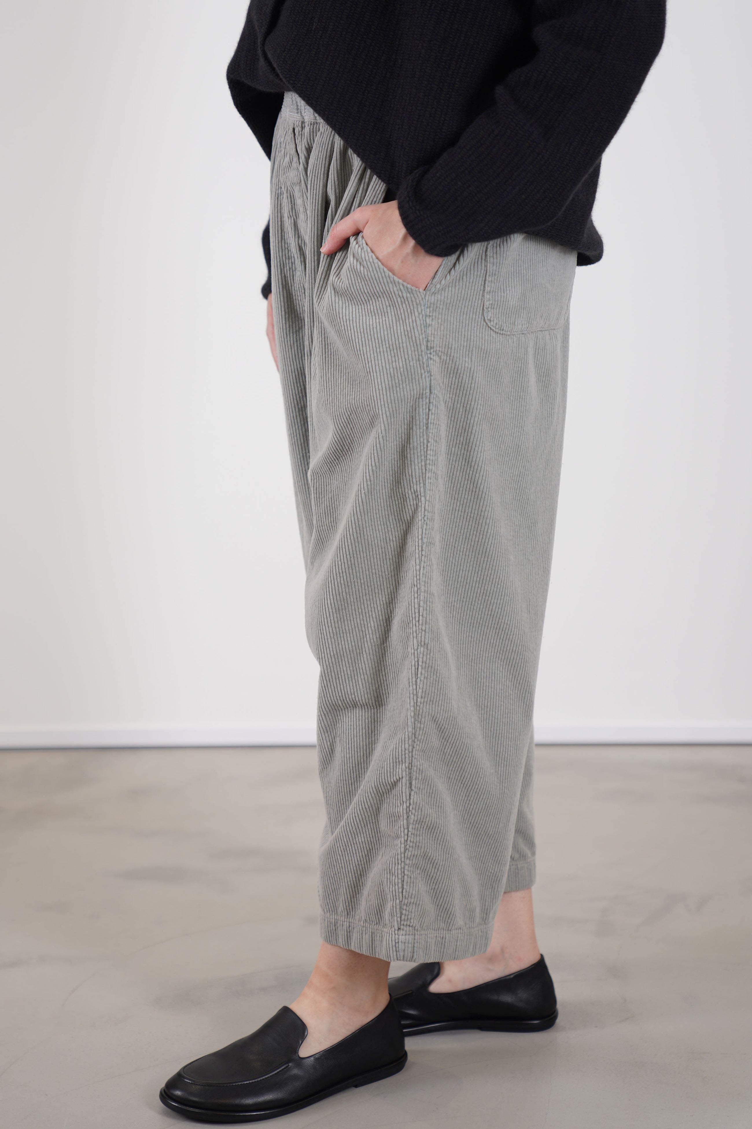 cord trousers dandy timo lichen