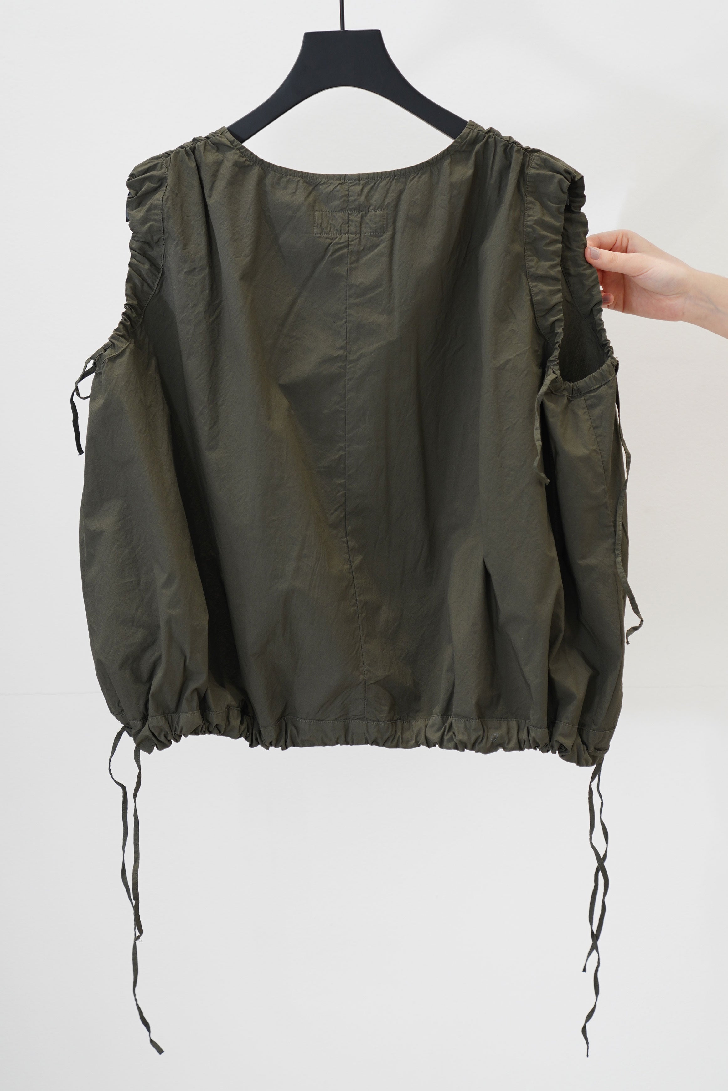 top deb froufrou trash