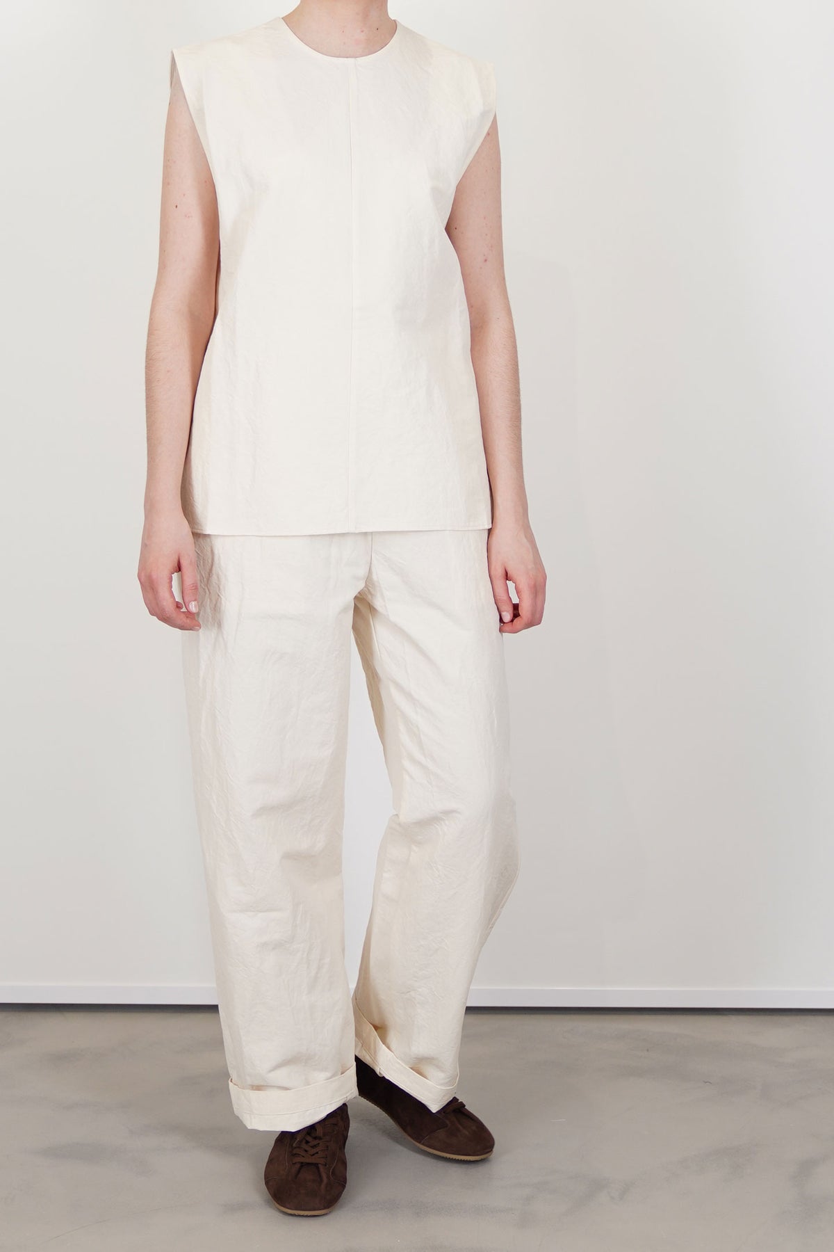 model wearing oyuna still paper top ivory