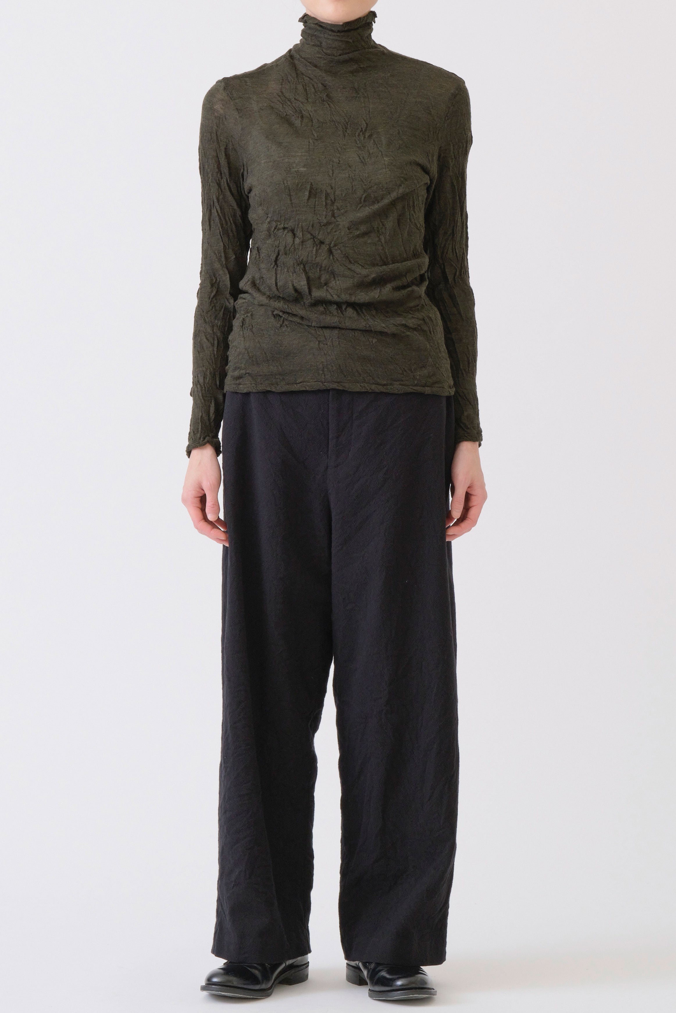 pas de calais wool gauze crinkle turtleneck khaki long slim fitted sleeves and relaxed fit.