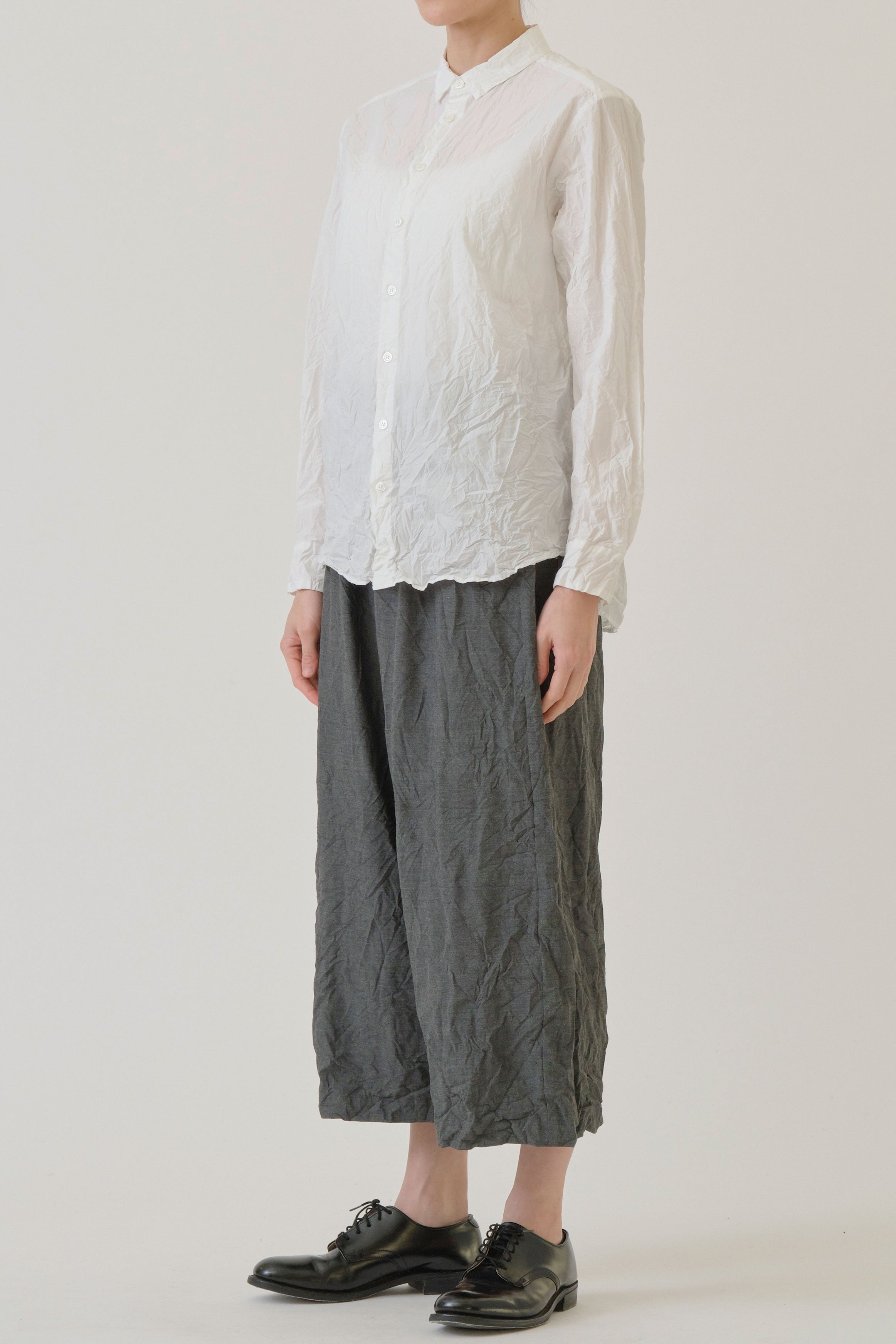 side view of pas de calais cotton typewriter blouse white intentionally heavily crinkled material