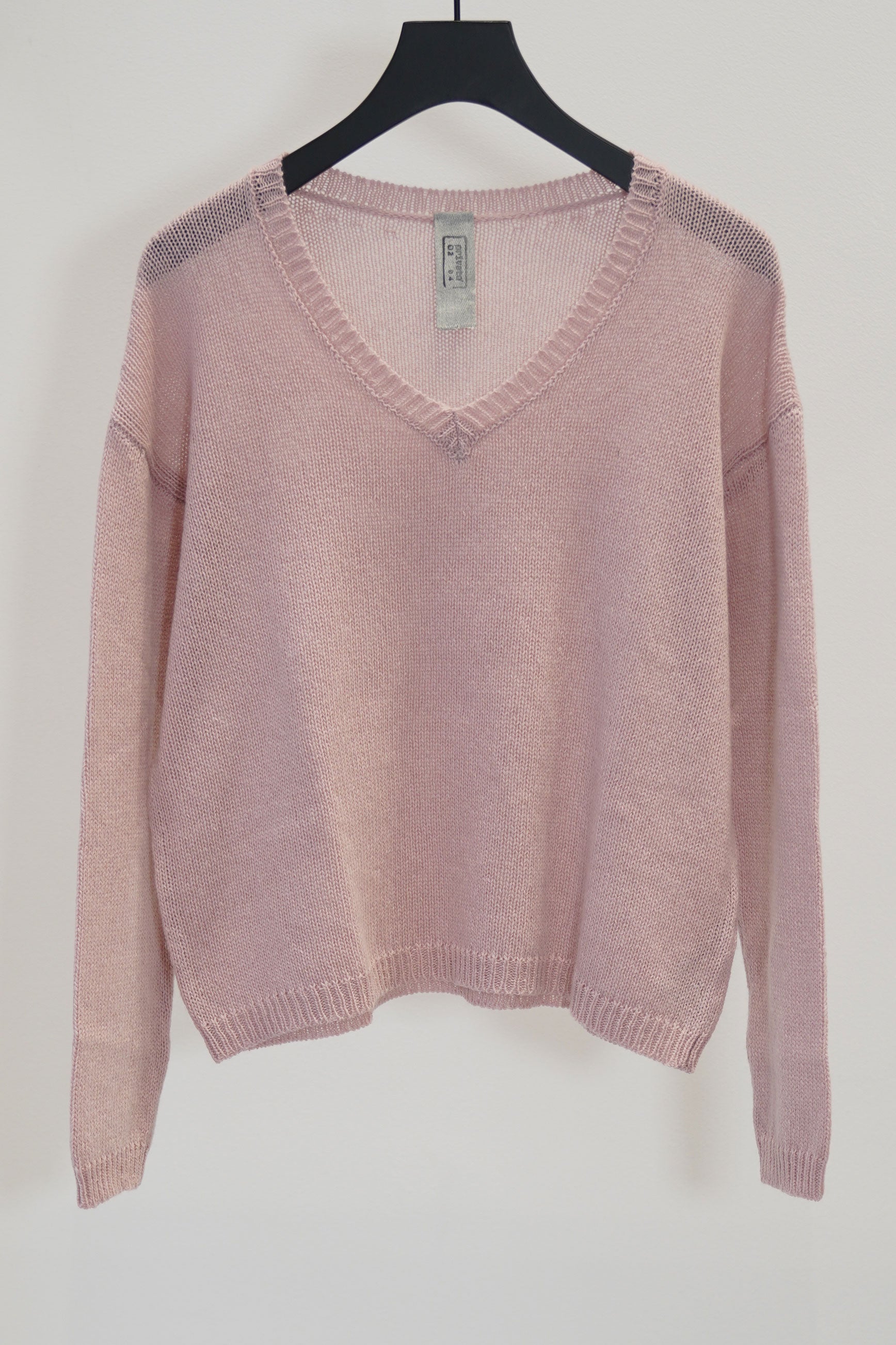 cashmere sweater pinky