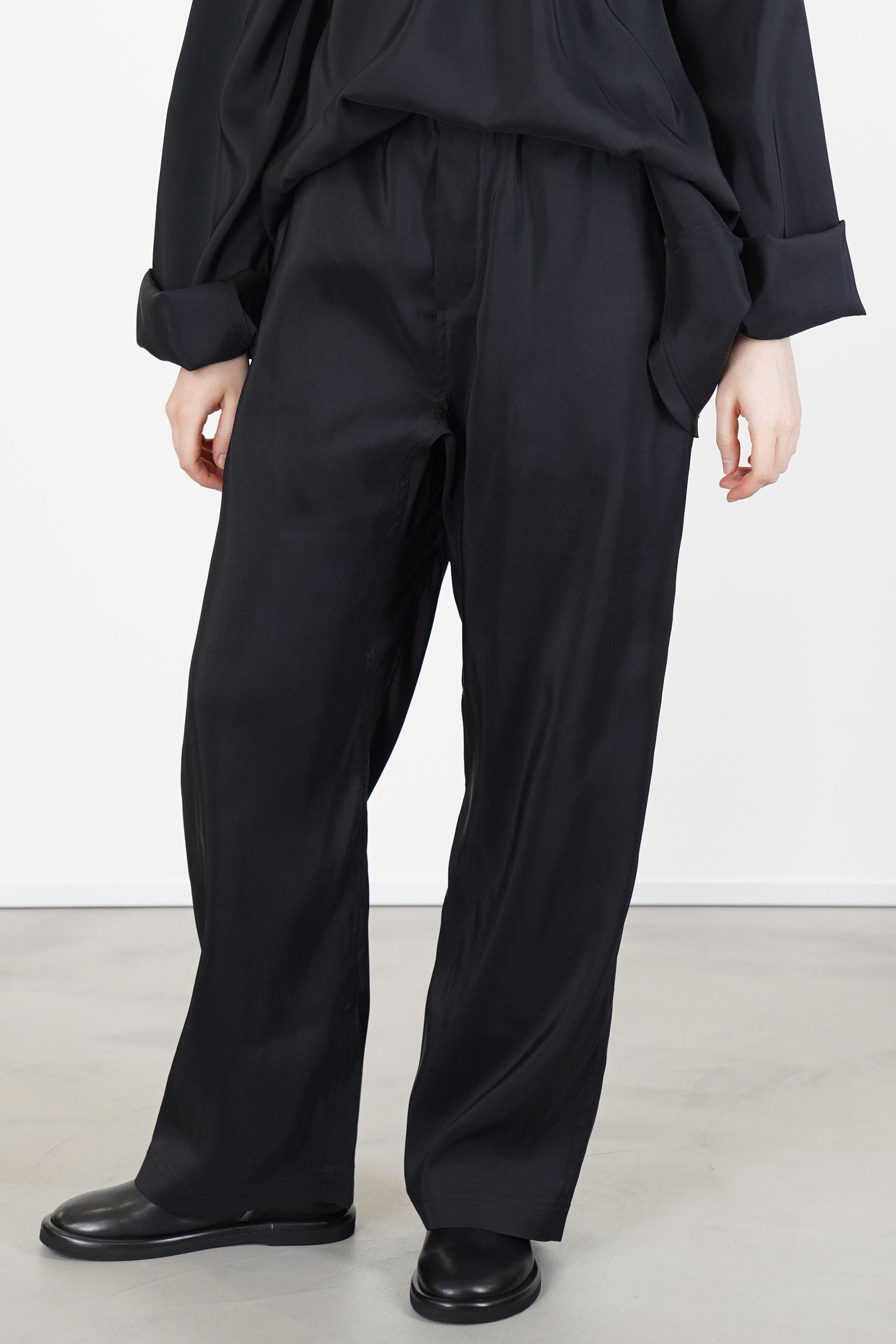 pinot trousers silk cosmos