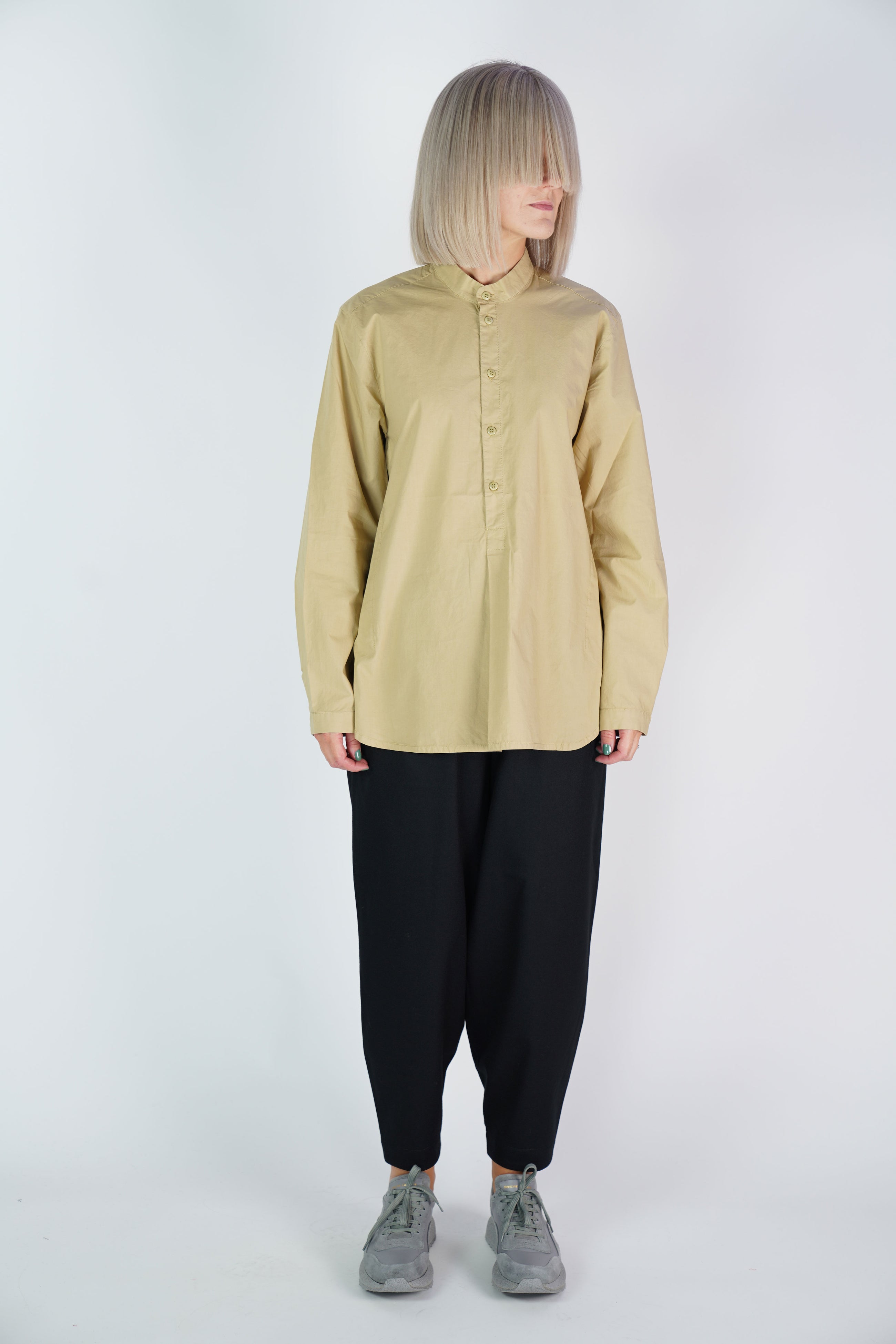 botanist shirt sand