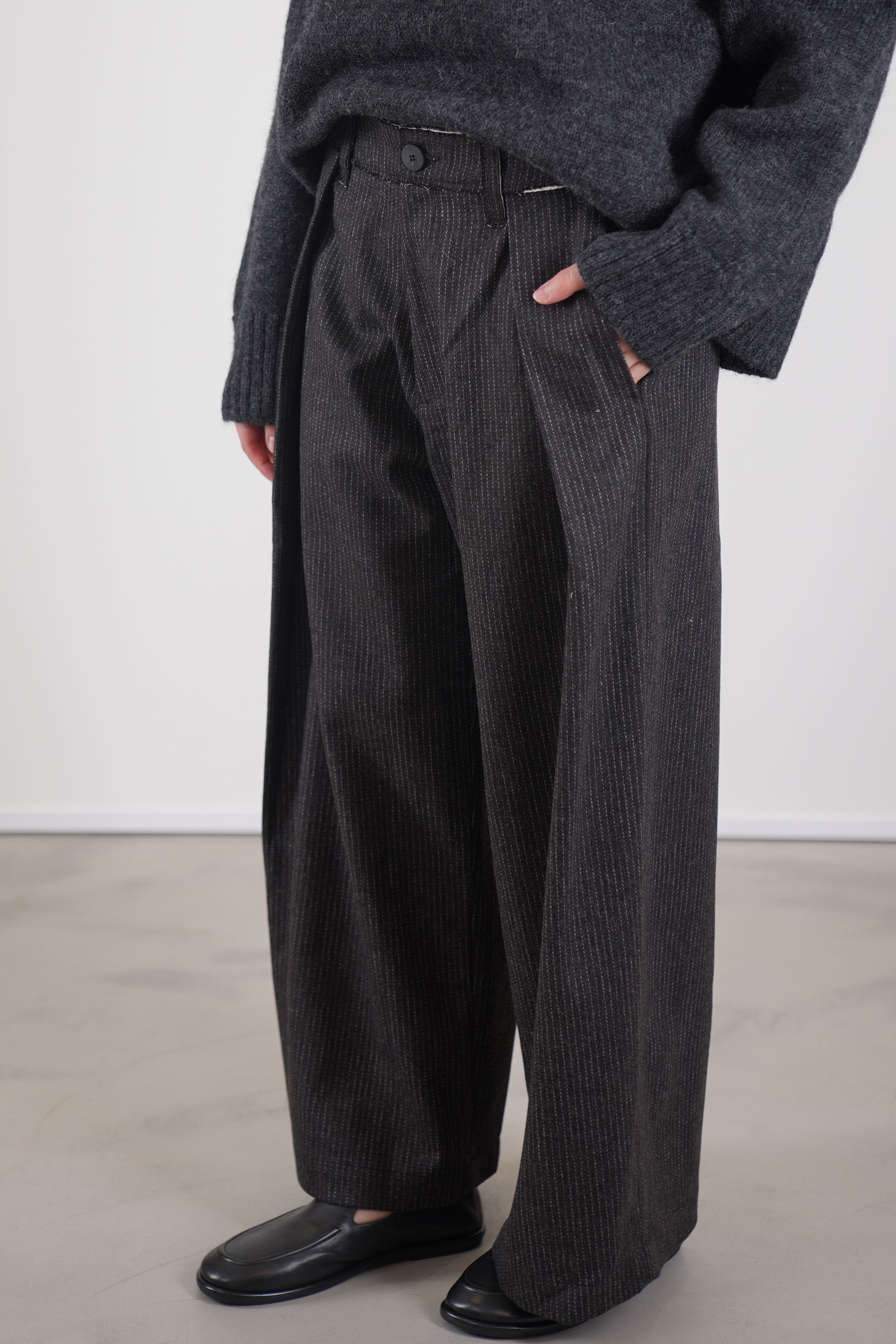 wd-115-cp woolen kassel trousers cacao pinstripe