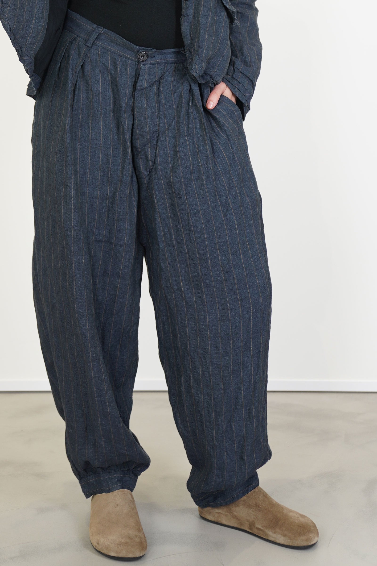 bottoms – slow fashion trousers and skirts