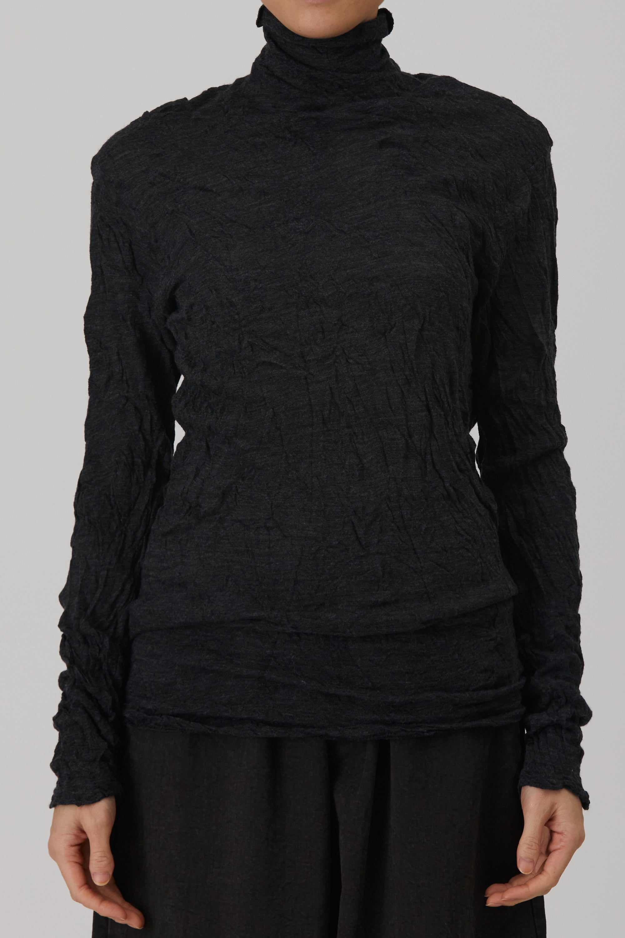 crinkle wool gauze turtleneck charcoal