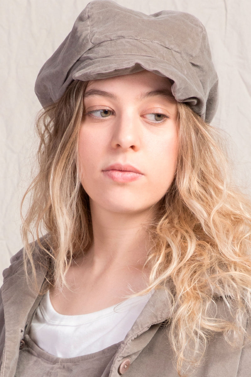 hat v velvet marron glace