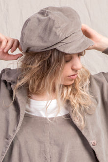 hat v velvet marron glace