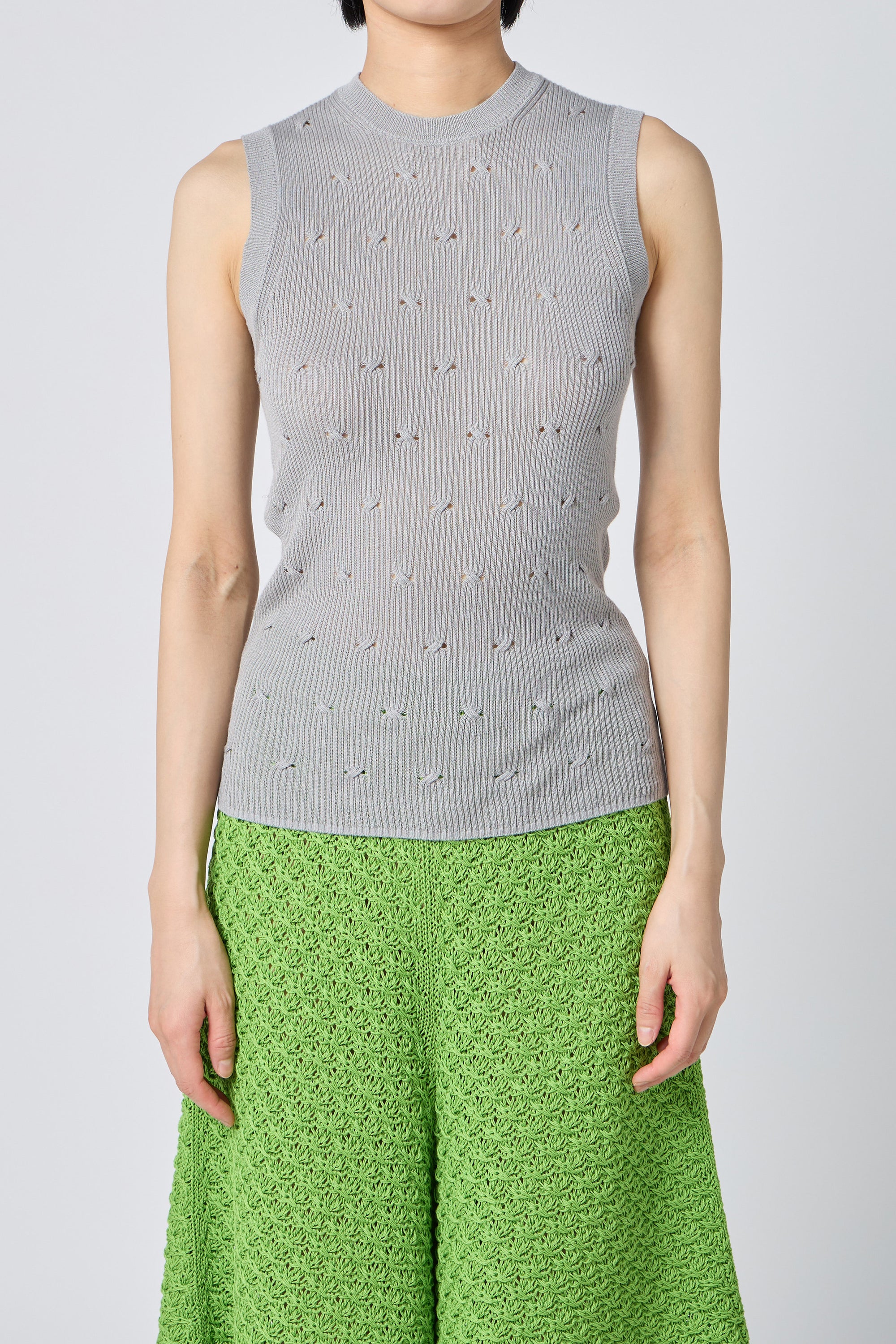 eyelet cable top grey