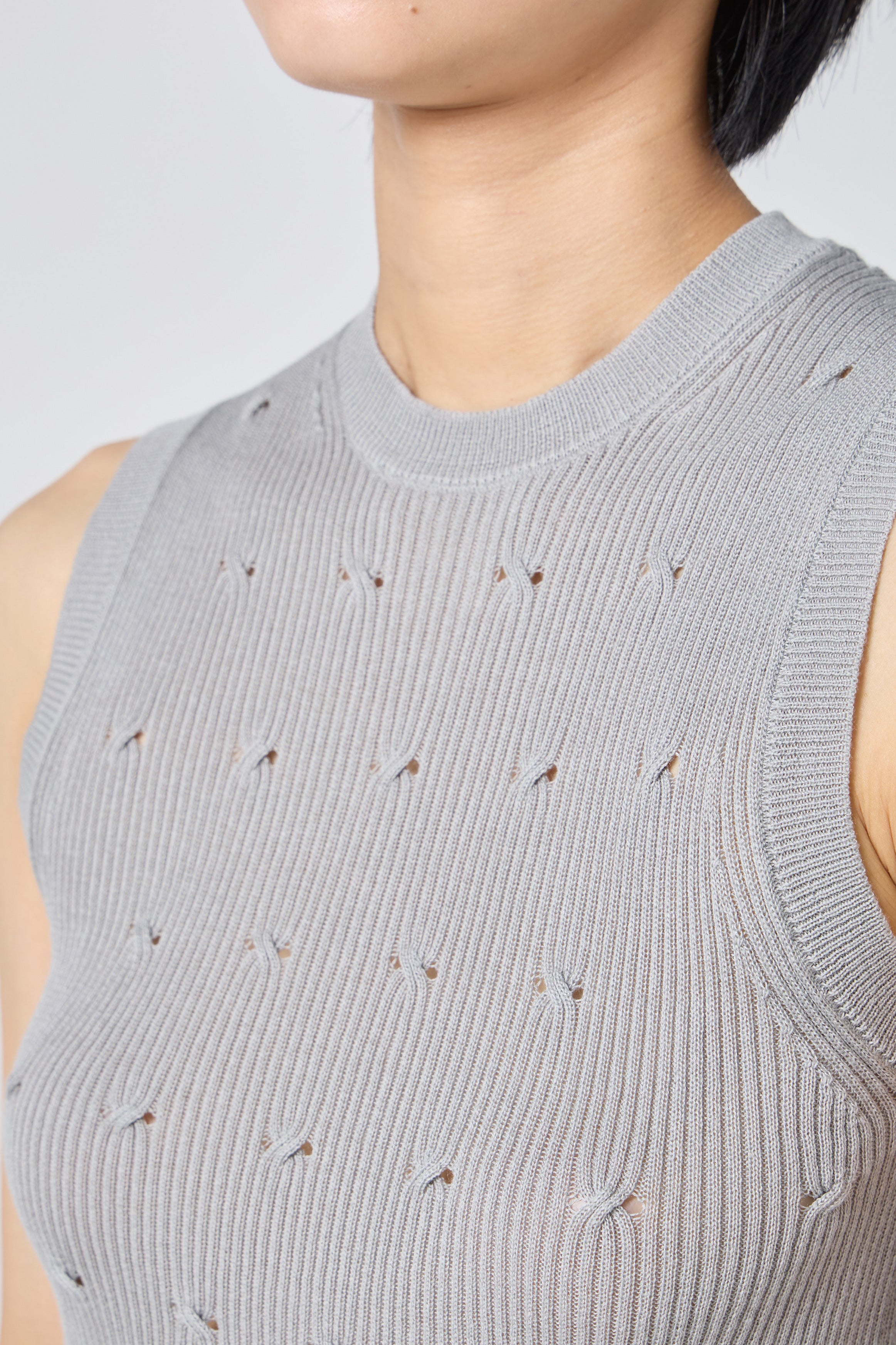 eyelet cable top grey