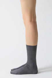 silk wide rib socks grey