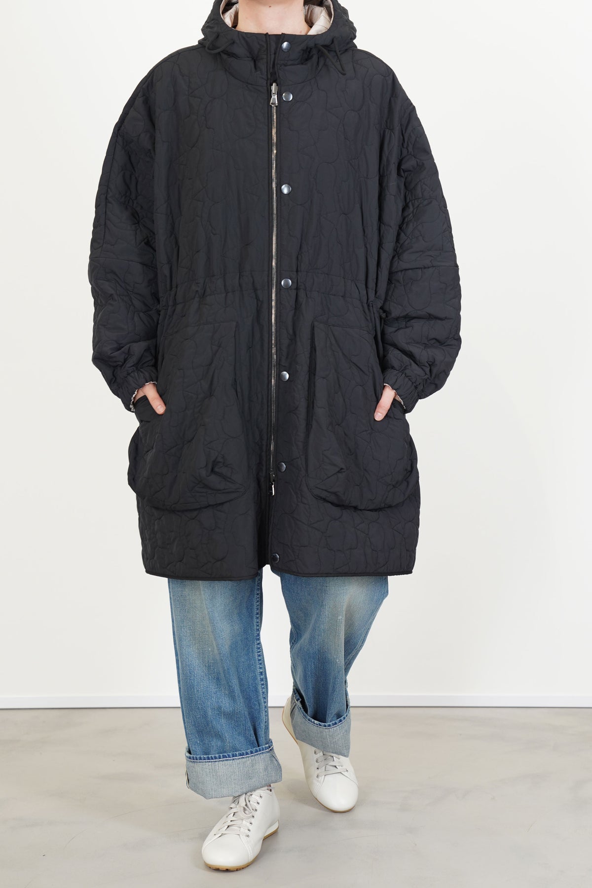 reversible sungjin coat black / cream