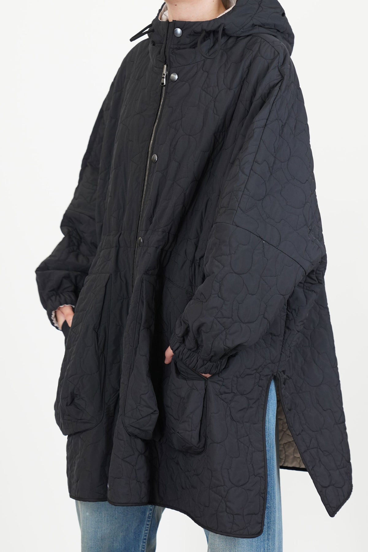 reversible sungjin coat black / cream
