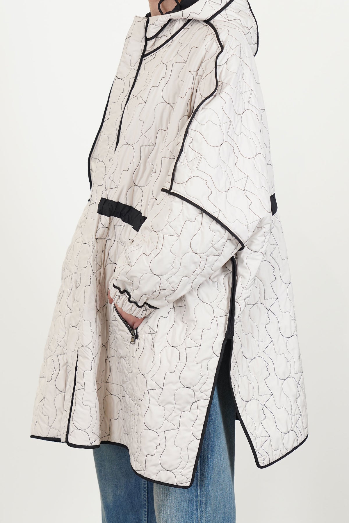 reversible sungjin coat black / cream