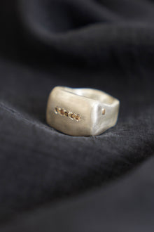 lulu ring silver cognac diamonds