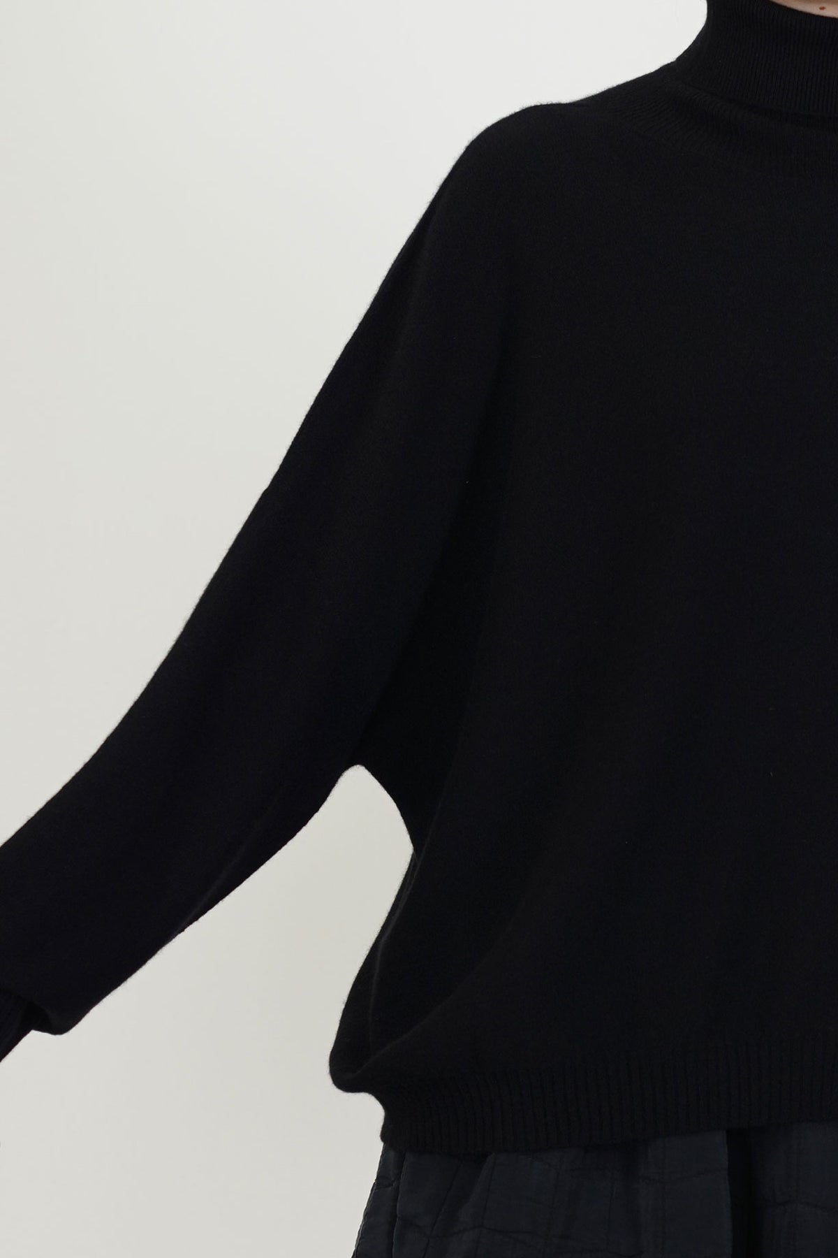 turtleneck sweater olu cashmere black