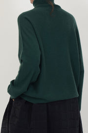 turtleneck sweater olu cashmere bottle