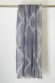 feather weight cashmere shawl silver grey light grey