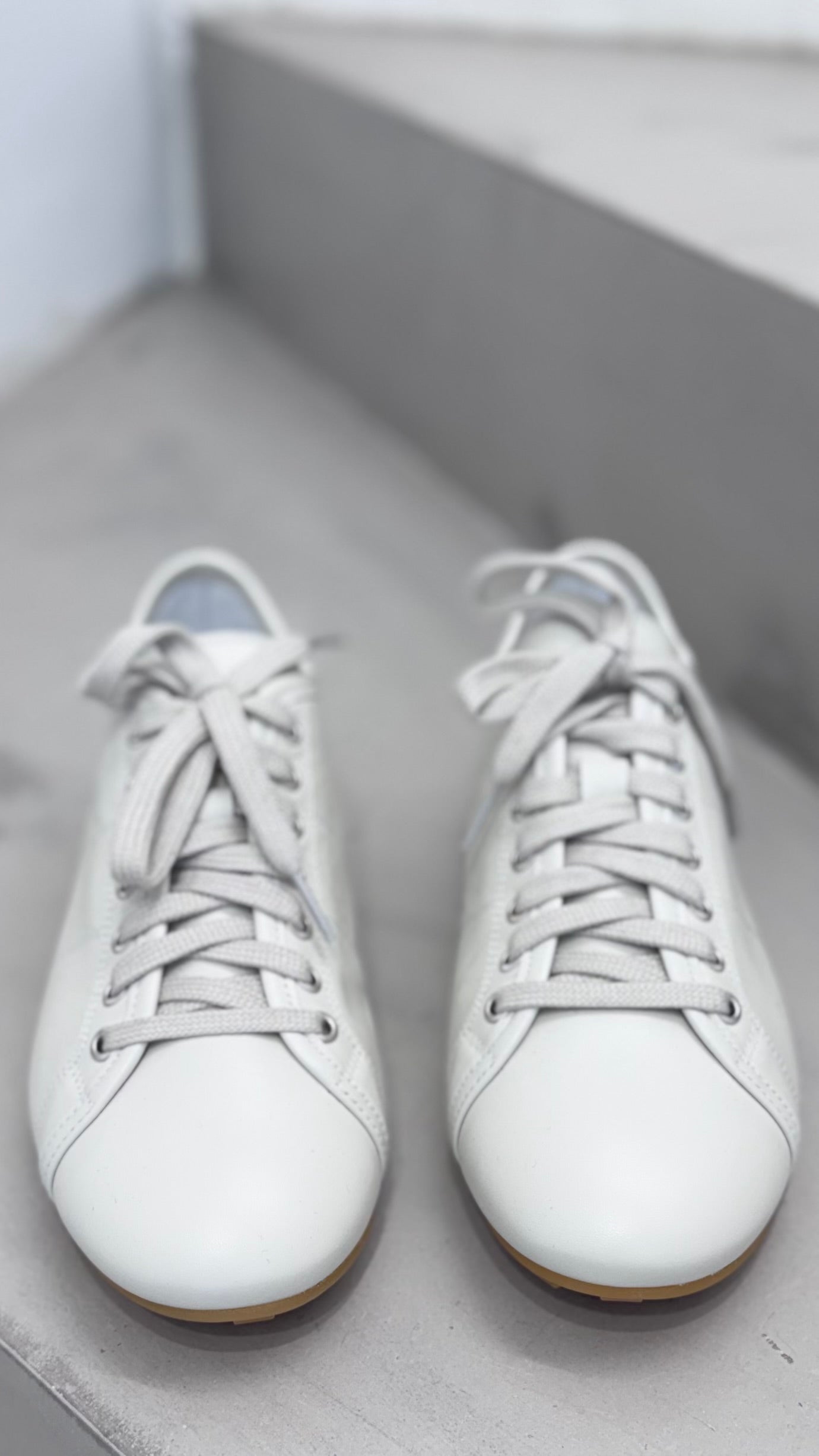 leather sneakers flint off-white