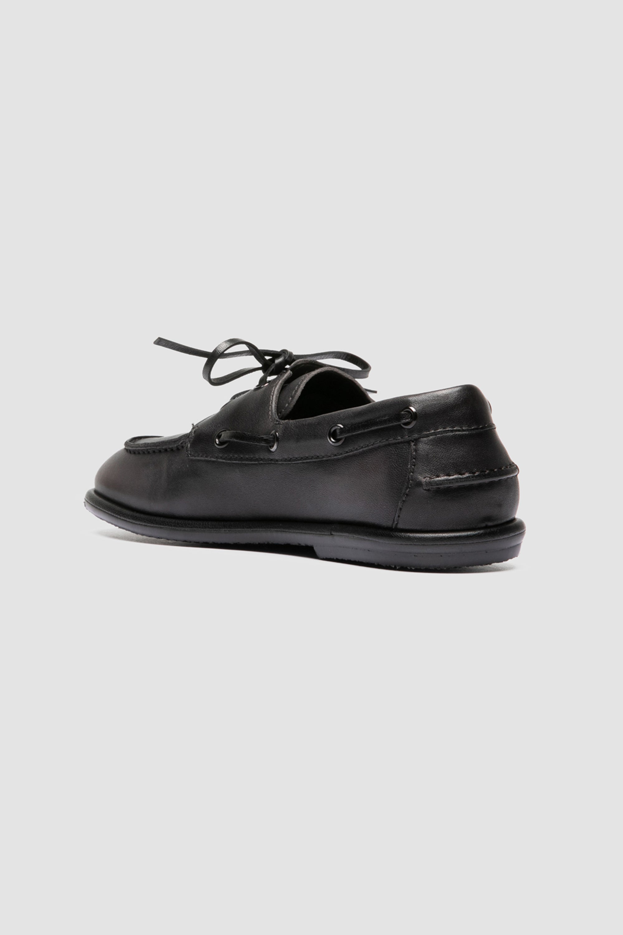 love 101 leather boat shoes black