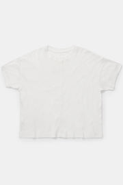 close up view of toogood fencer t-shirt chalk boxy cut and easy layering piece